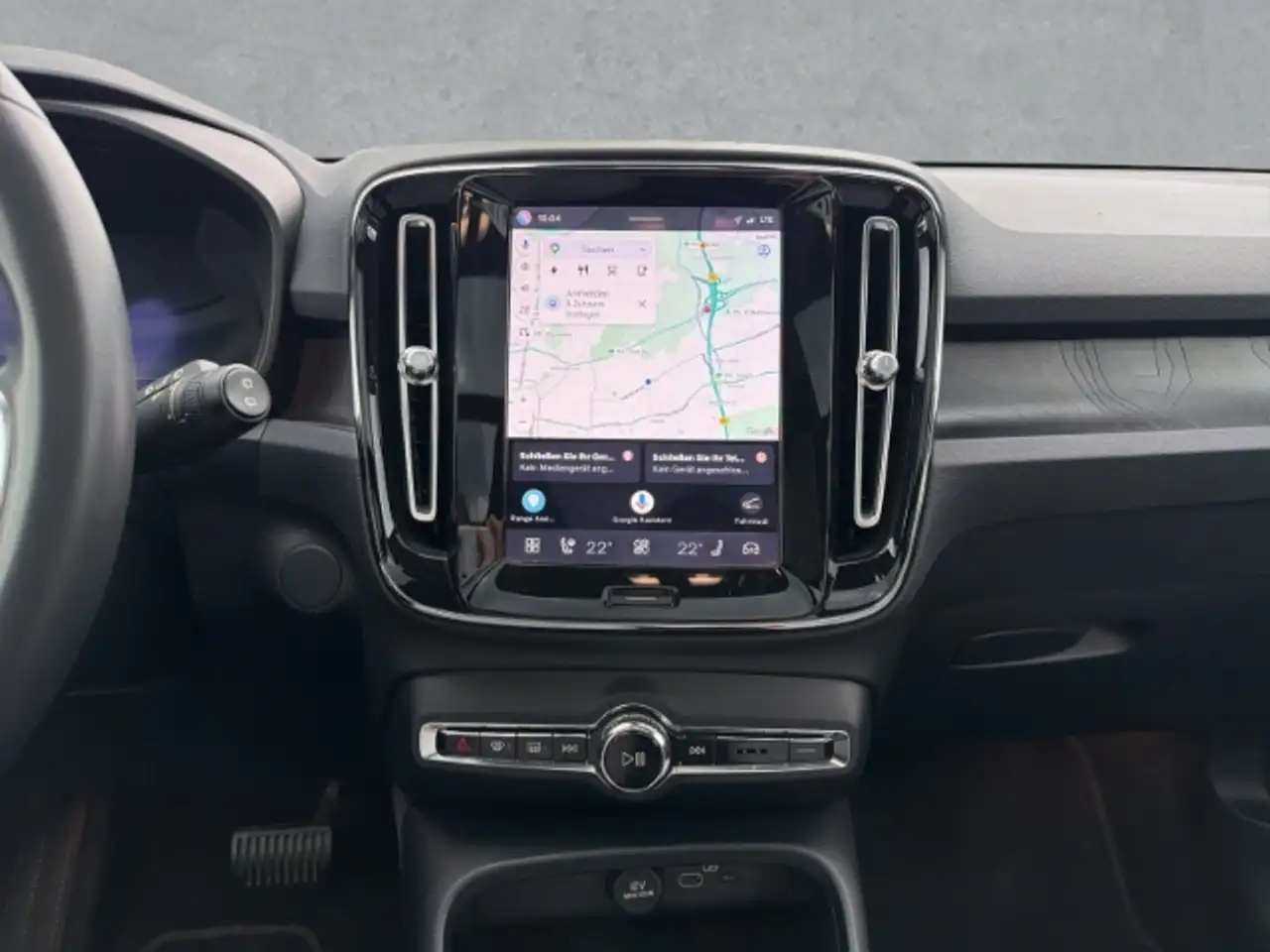 Volvo XC40 Ultimate Electric AWD 19''LM Standhz AHK Wärmepump, миниатюра 13