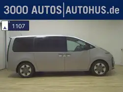 Hyundai STARIA 2.2 CRDI Signature 4WD NAVI LEDER BOSE