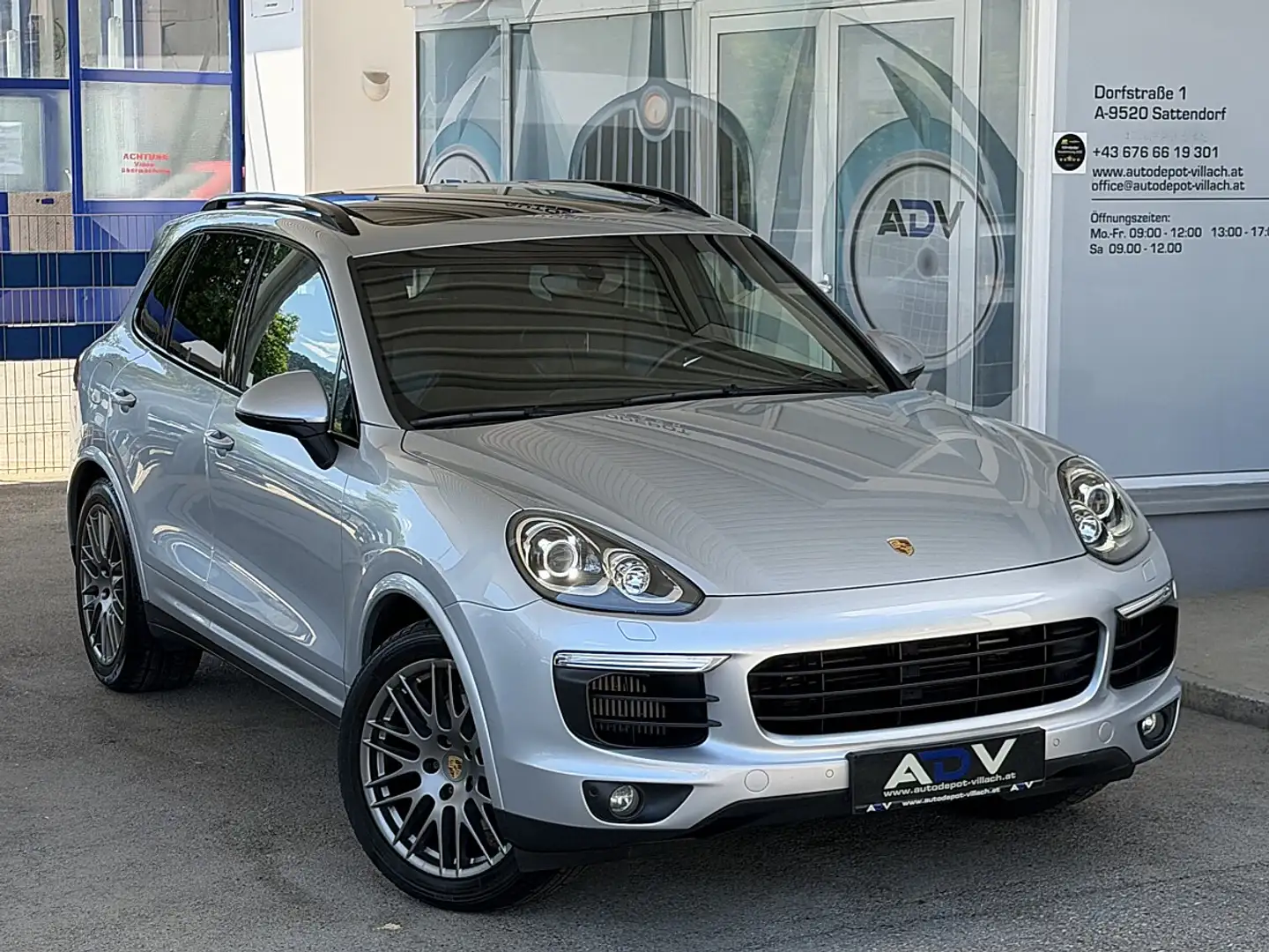 Porsche Cayenne II Platinum Edition Aut. Grau - 1