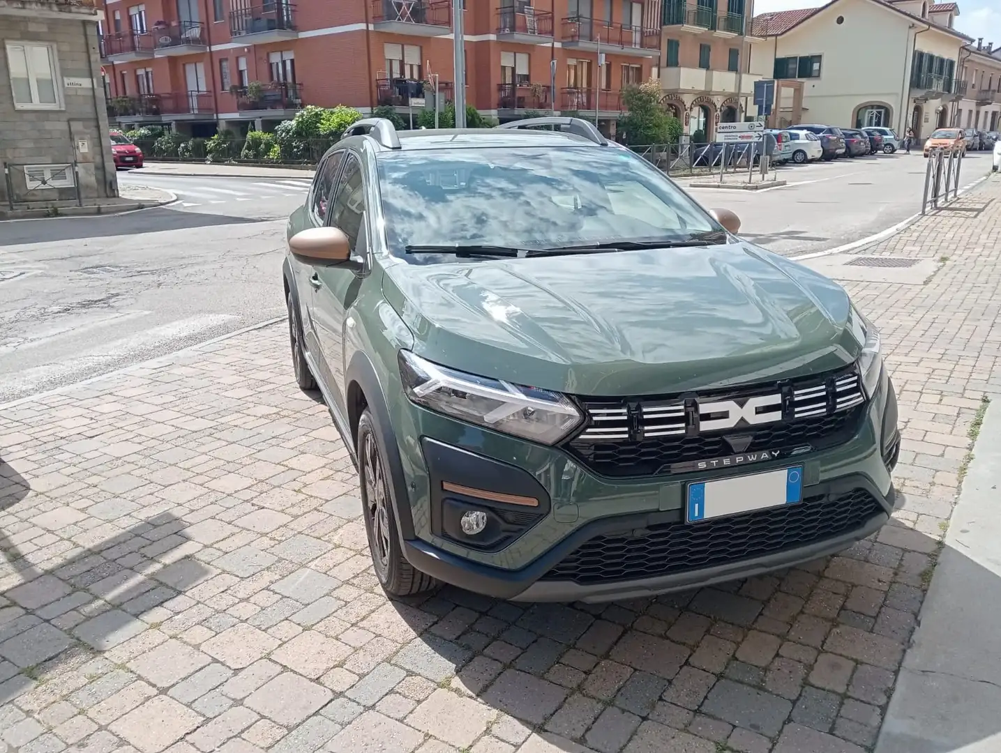 Dacia Sandero Stepway 1.0 tce Extreme Up 110cv Verde - 2