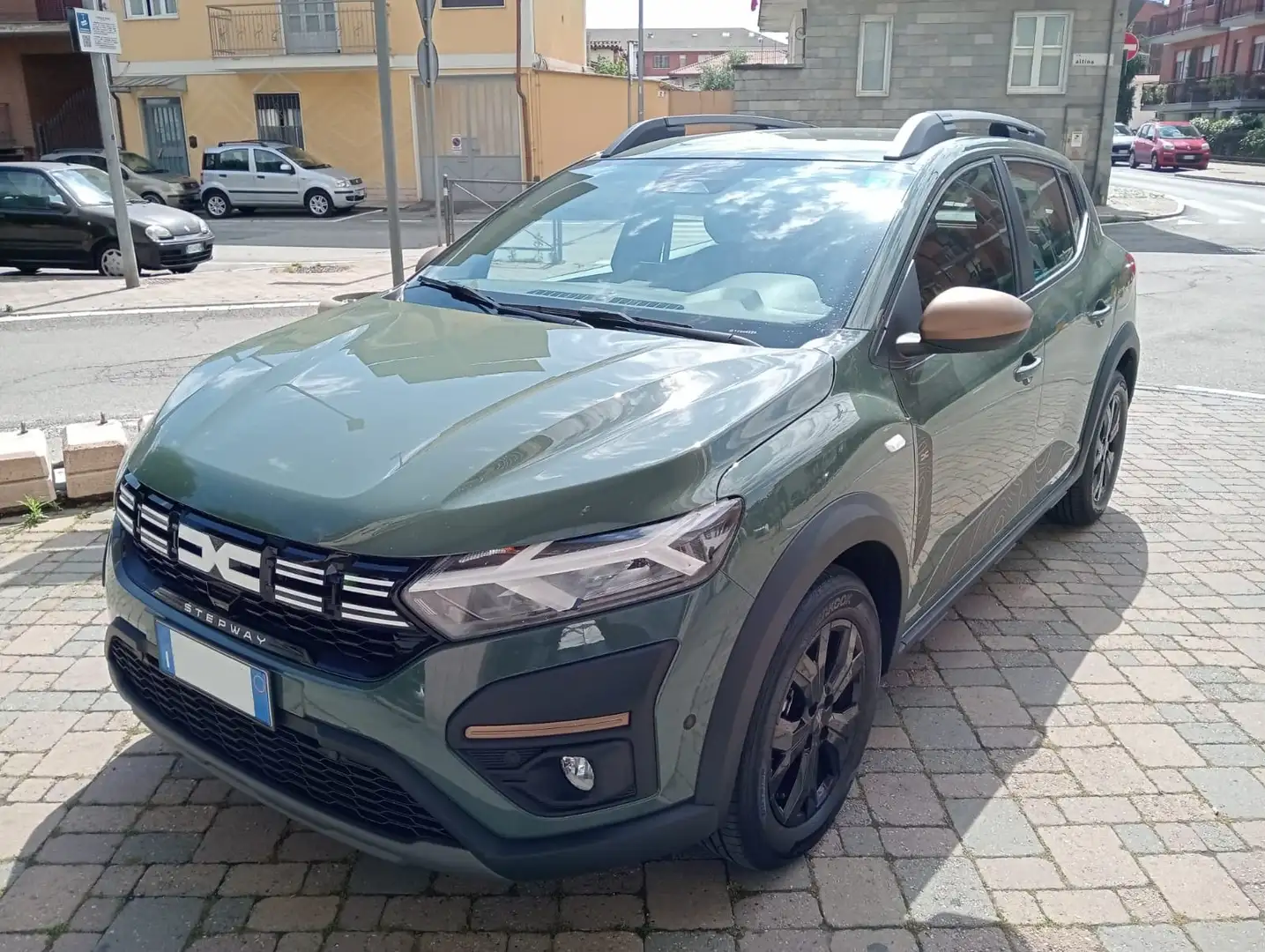 Dacia Sandero Stepway 1.0 tce Extreme Up 110cv Verde - 1