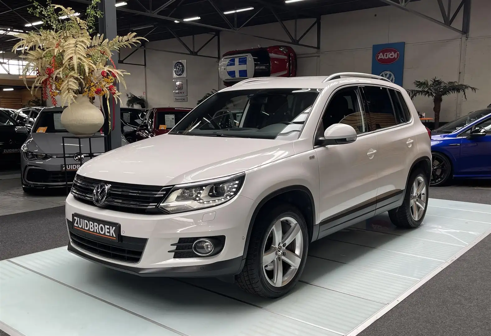 Volkswagen Tiguan 1.4 TSI 122PK Xenon Clima Navi Blanco - 1