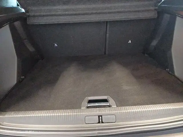Peugeot 2008 view 7