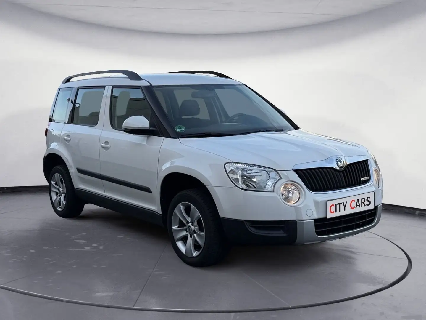 Skoda Yeti 1.6 TDI Greenline Tempomat PDC Weiß - 2