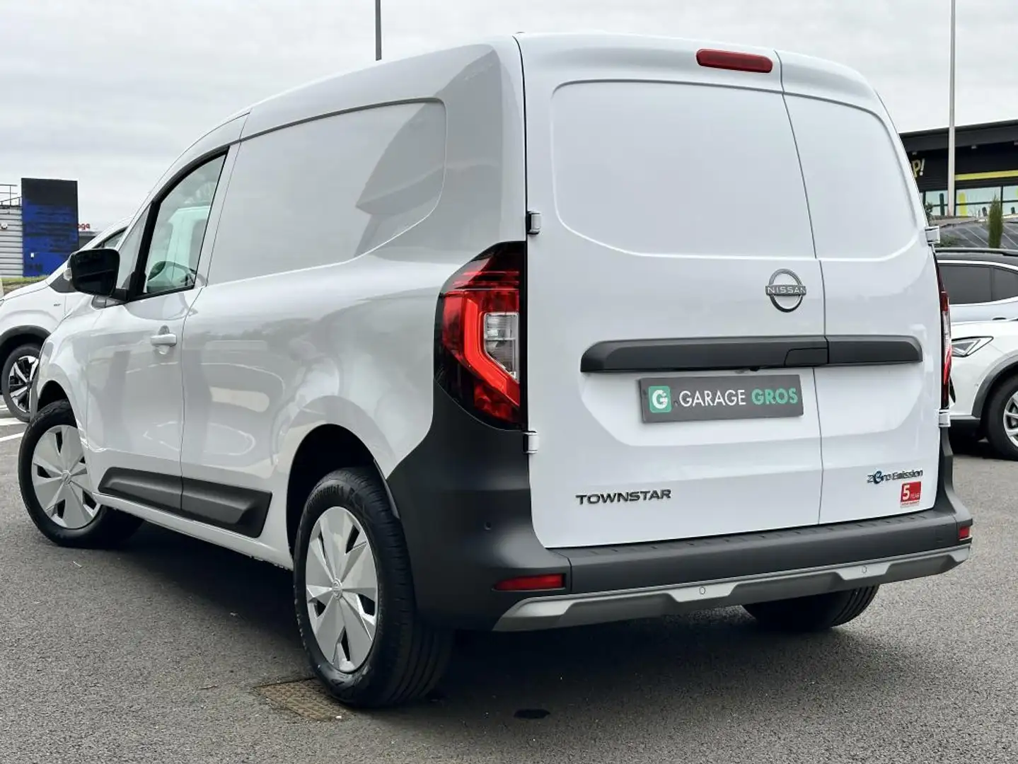 Nissan Townstar FOURGON ELECTRIQUE EV L1 45KWH CHARGEUR 22KW N-CON Blanc - 2