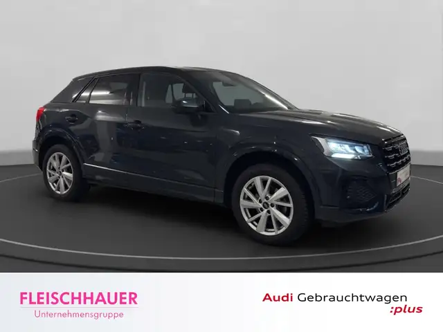 Audi Q2 view 9