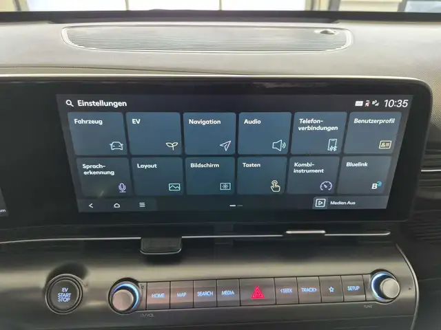 Hyundai Kona view 11