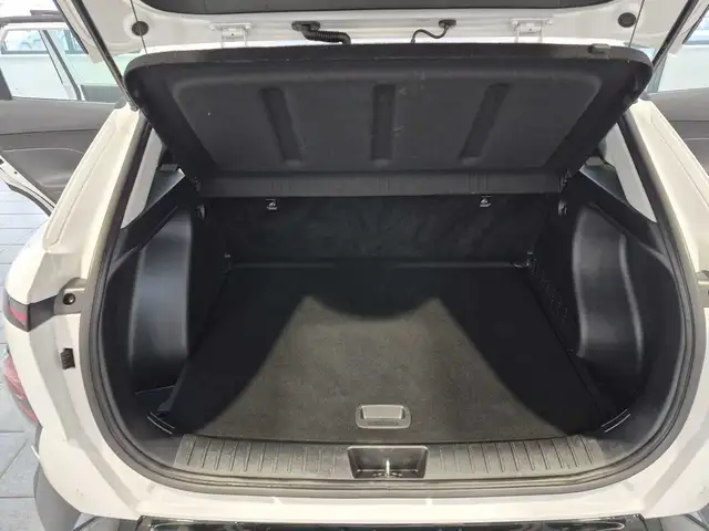 Hyundai Kona view 6