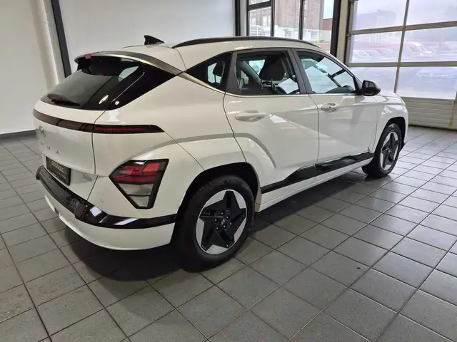 Hyundai Kona view 5
