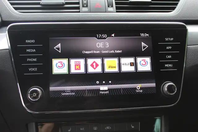 Skoda Superb view 16