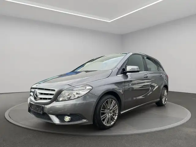 Mercedes-Benz B 180 Kam/Navi/AHK/Klima/Bluetooth
