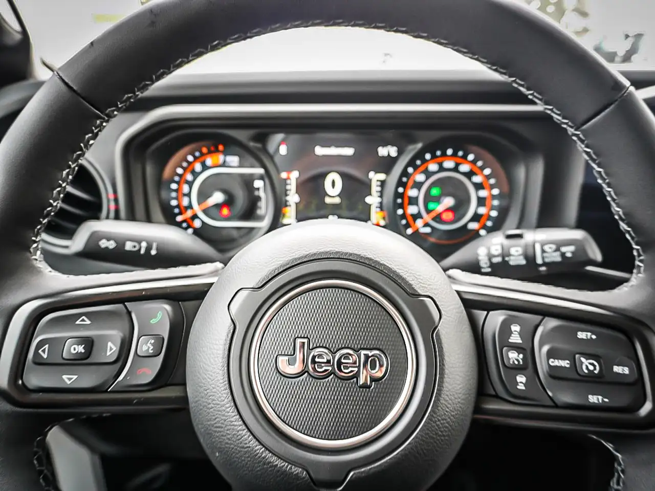 Jeep Wrangler снимка Jeep Wrangler