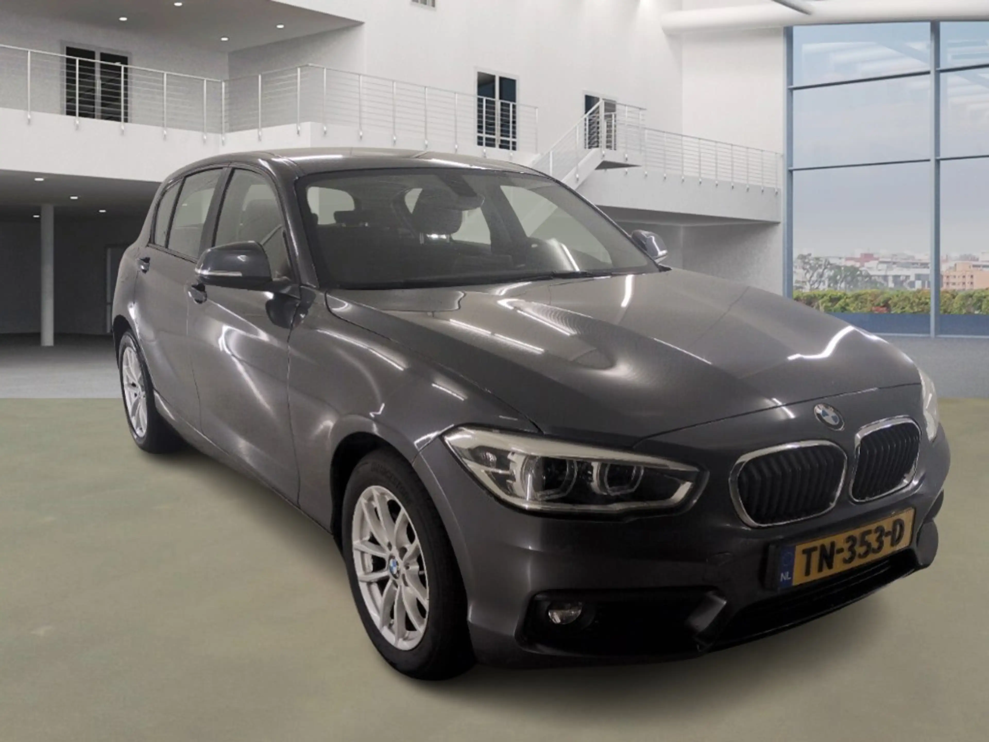 BMW 118 1-serie 118i Corporate Lease Executive — photo 2