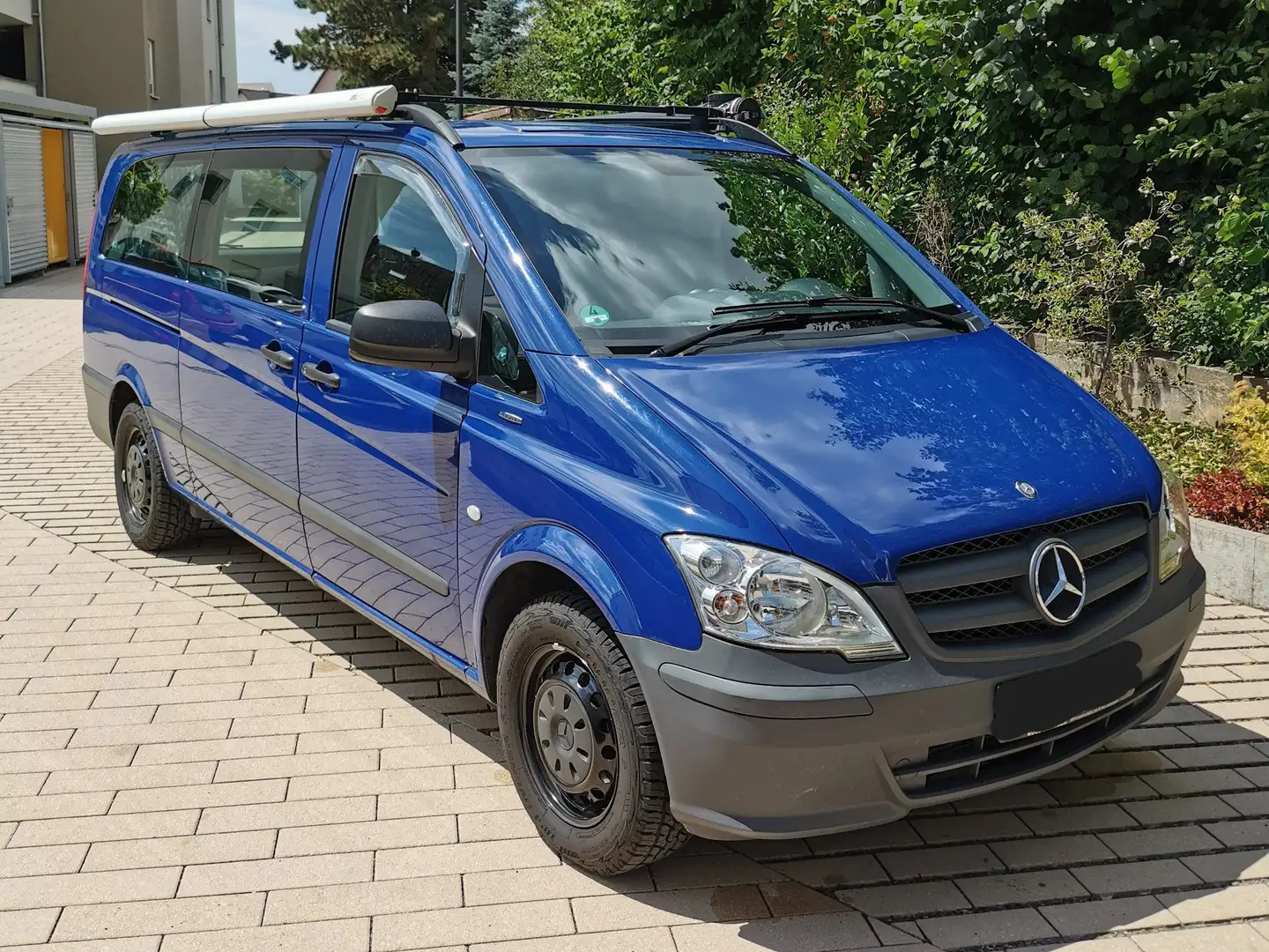Mercedes-Benz Vito 116 CDI Extralang Blau - 1