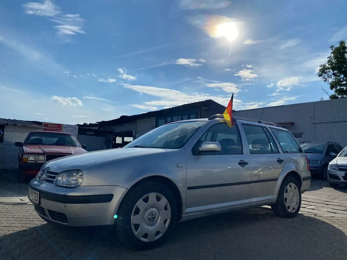 Volkswagen Golf 1.6 Basis Variant++TOP ANGEBOT++ Silber - 1