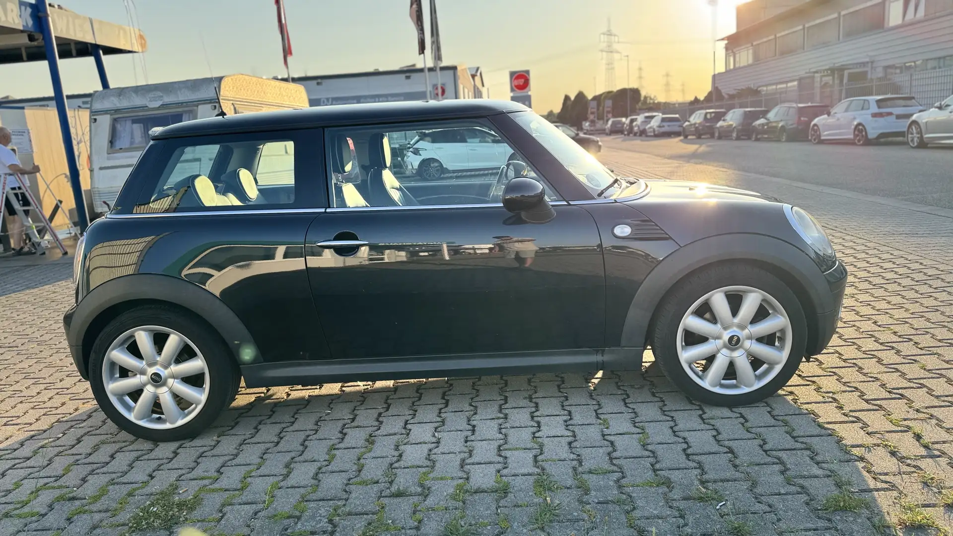 MINI Cooper Top gepflegt!! Schwarz - 1