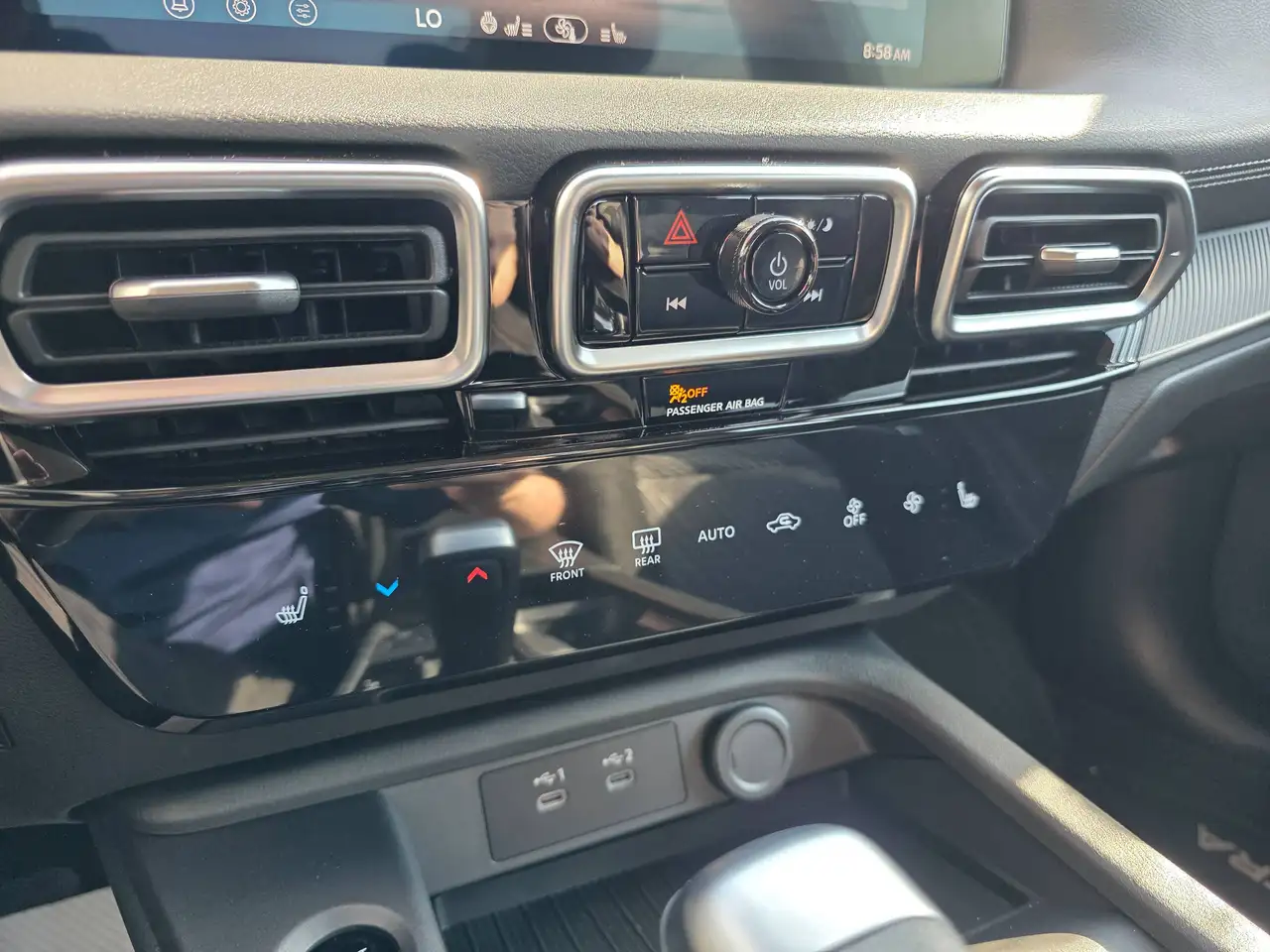 Nissan Sentra снимка Nissan Sentra