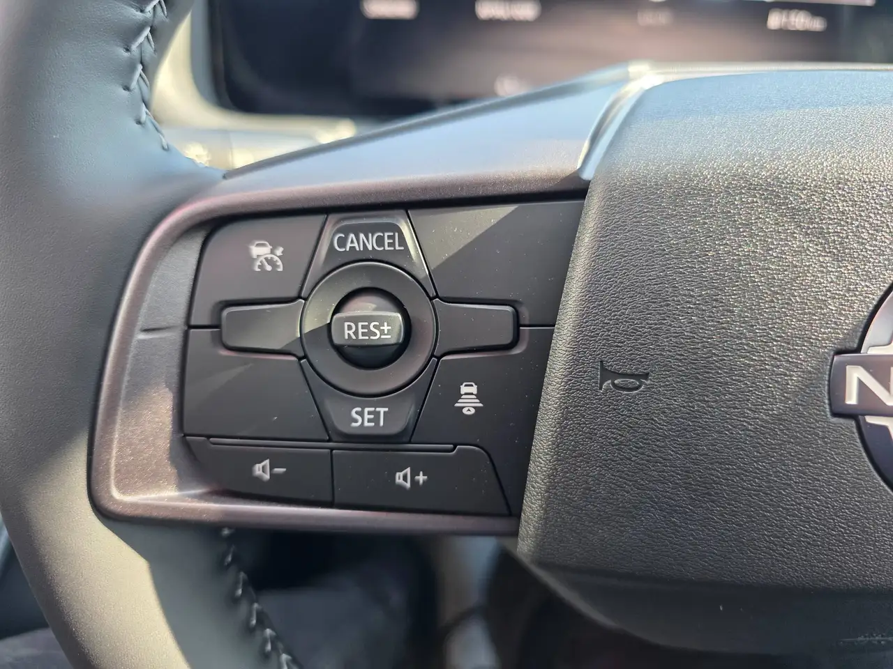 Nissan Sentra снимка Nissan Sentra