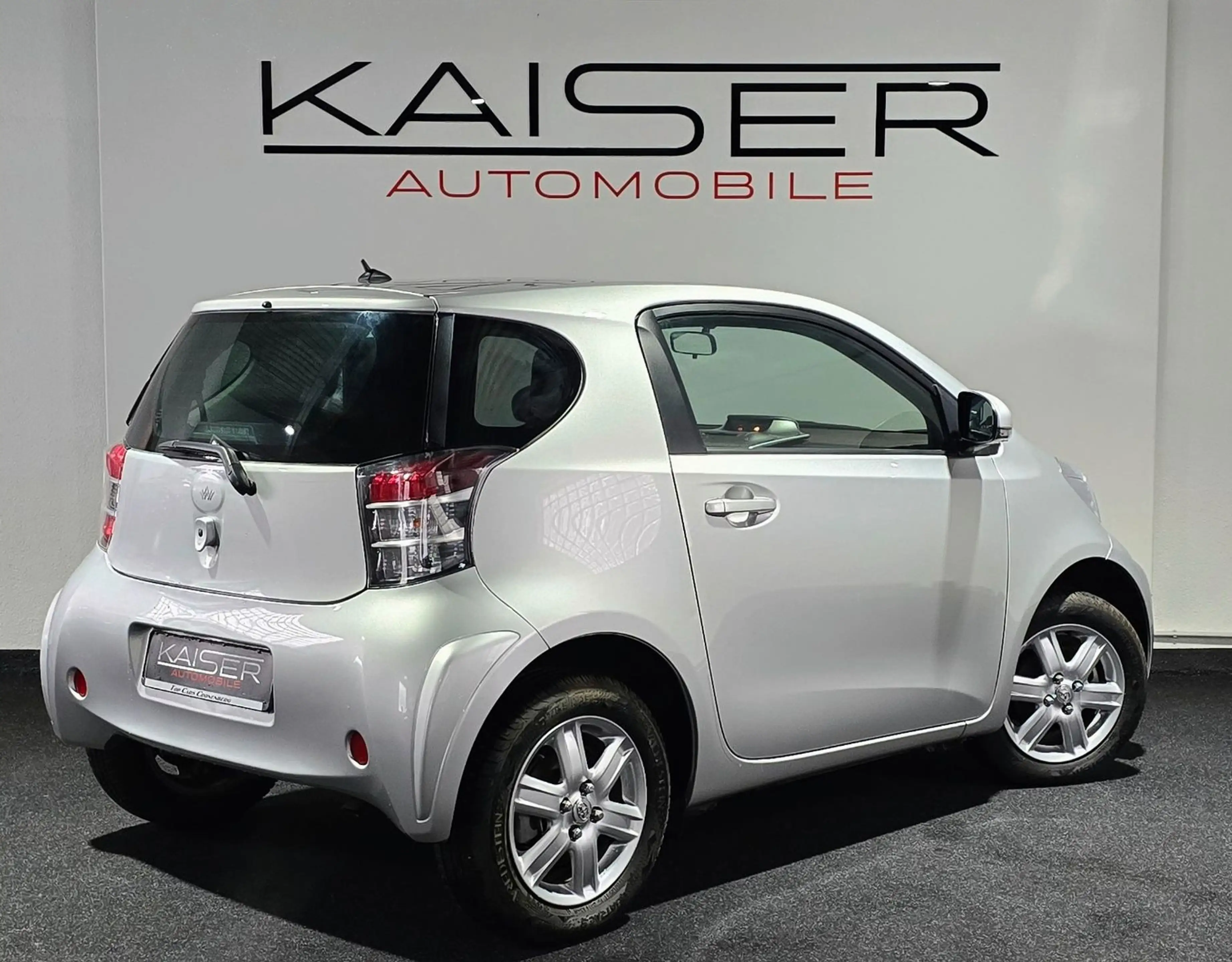 Toyota iQ iQ 1,0*AUTOMATIK*ERST-37TKM*KLIMA*E-FENSTER — photo 33