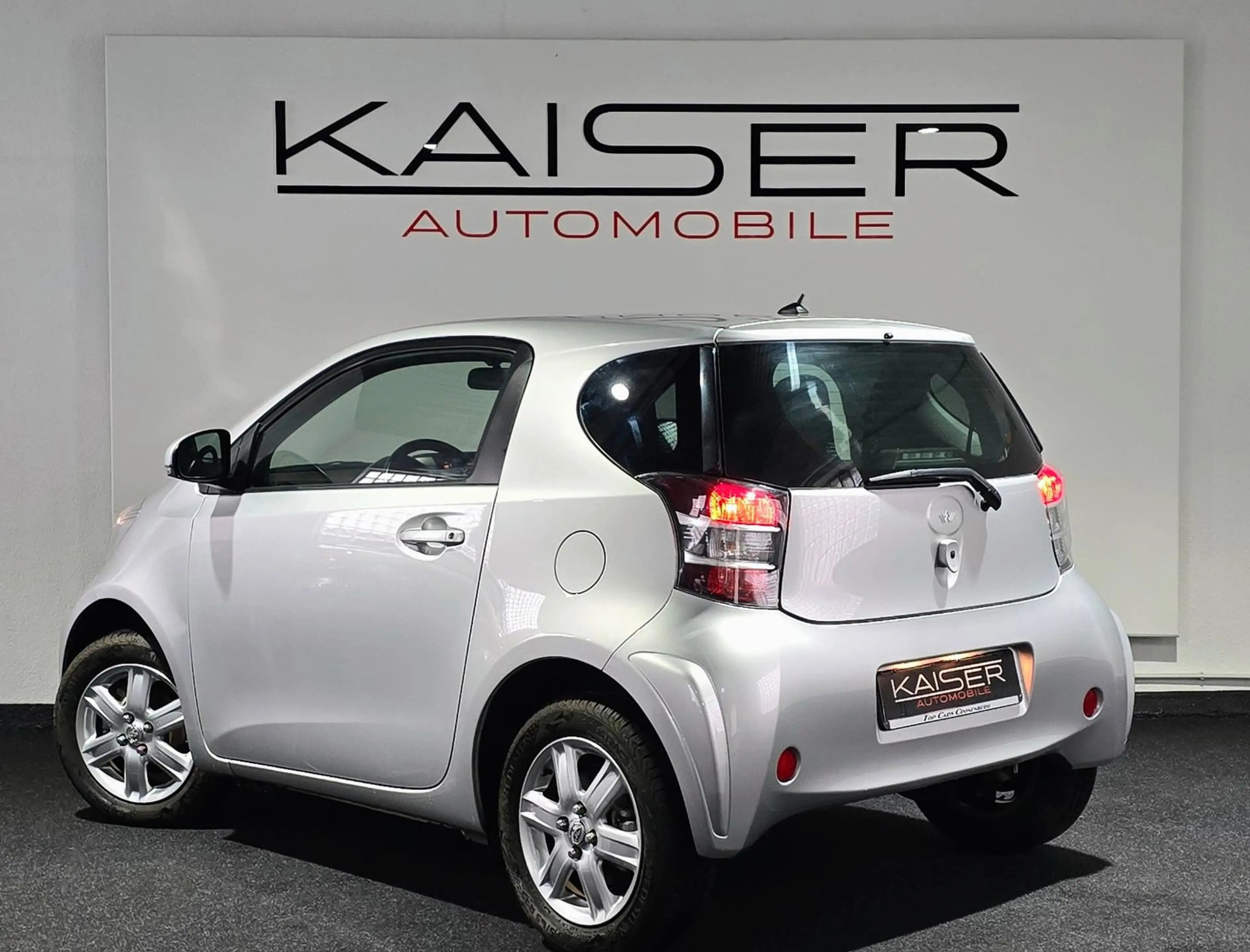 Toyota iQ iQ 1,0*AUTOMATIK*ERST-37TKM*KLIMA*E-FENSTER — photo 12