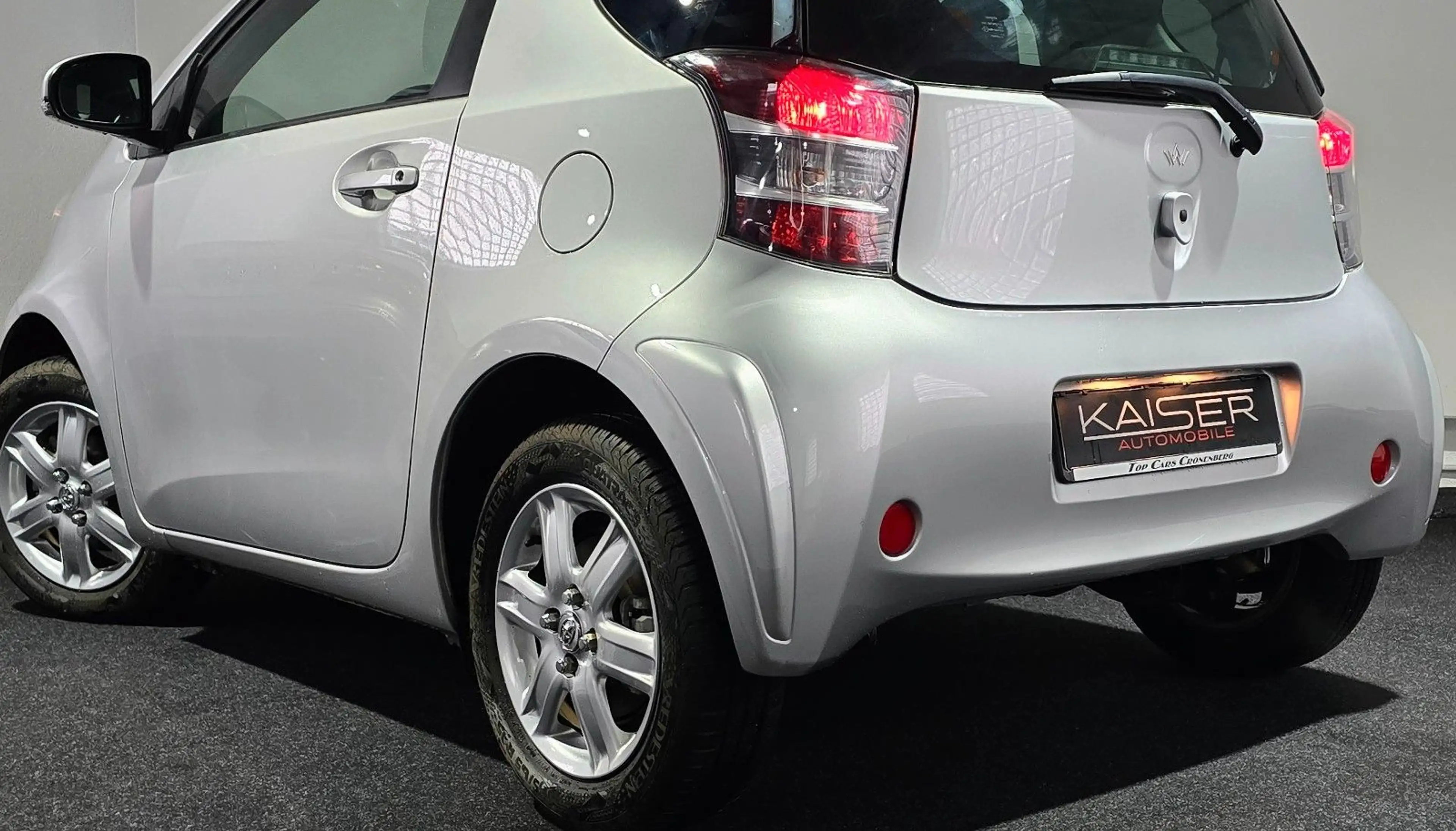 Toyota iQ iQ 1,0*AUTOMATIK*ERST-37TKM*KLIMA*E-FENSTER — photo 28