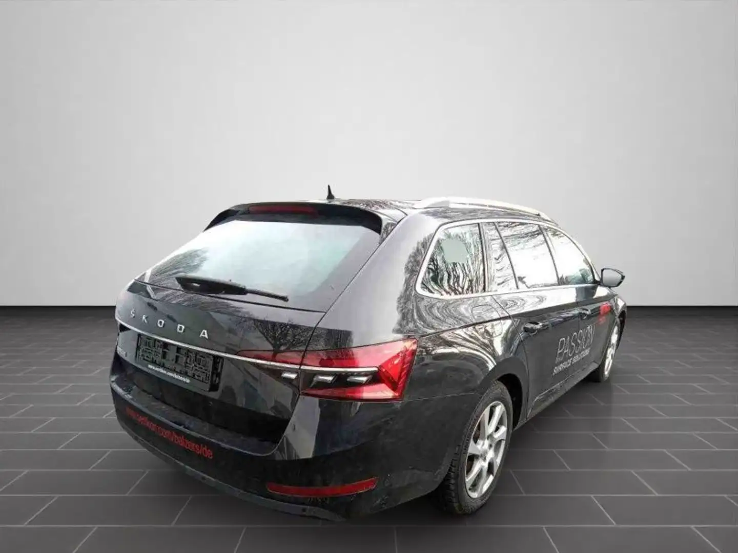 Skoda Superb Combi Style 2.0 TDI DSG | 18" | 360° | AC Schwarz - 2