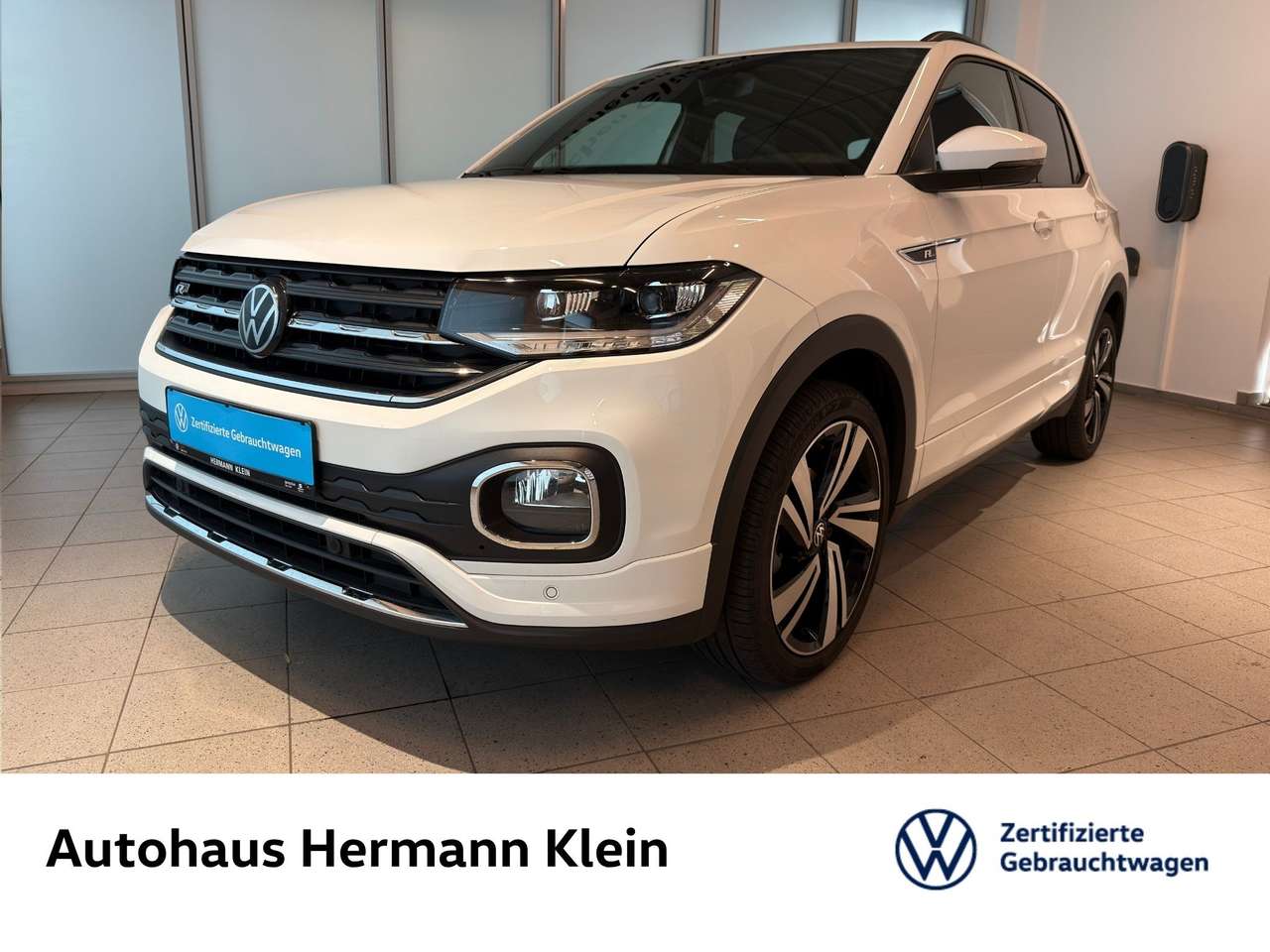 Volkswagen T-Cross 2023 — 1.0 TSI R-Line ACC, Navi R.-Kamera