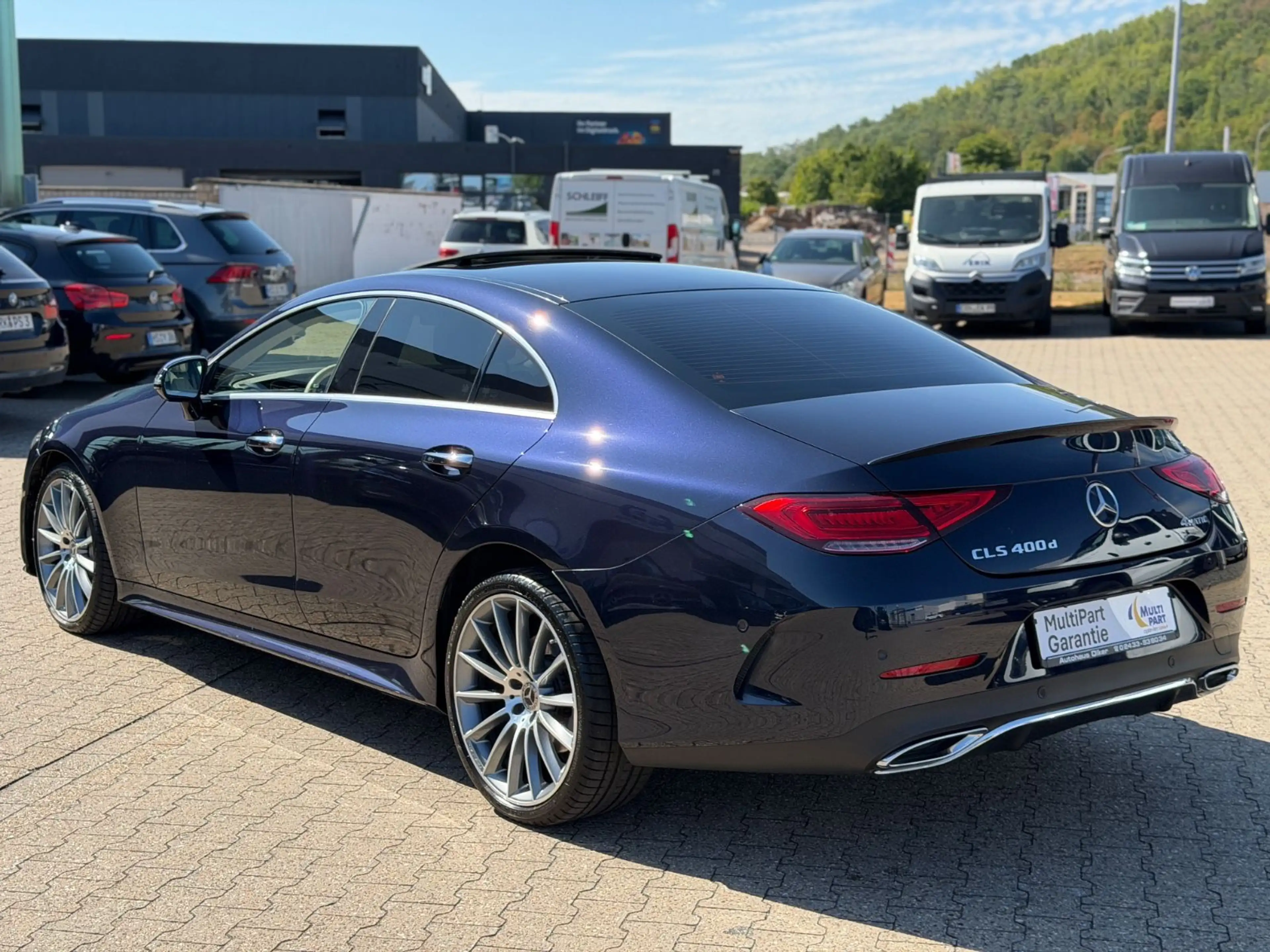 Mercedes-Benz CLS 400 d 4Matic AMG Line Burmester, 360° Kamera — photo 5