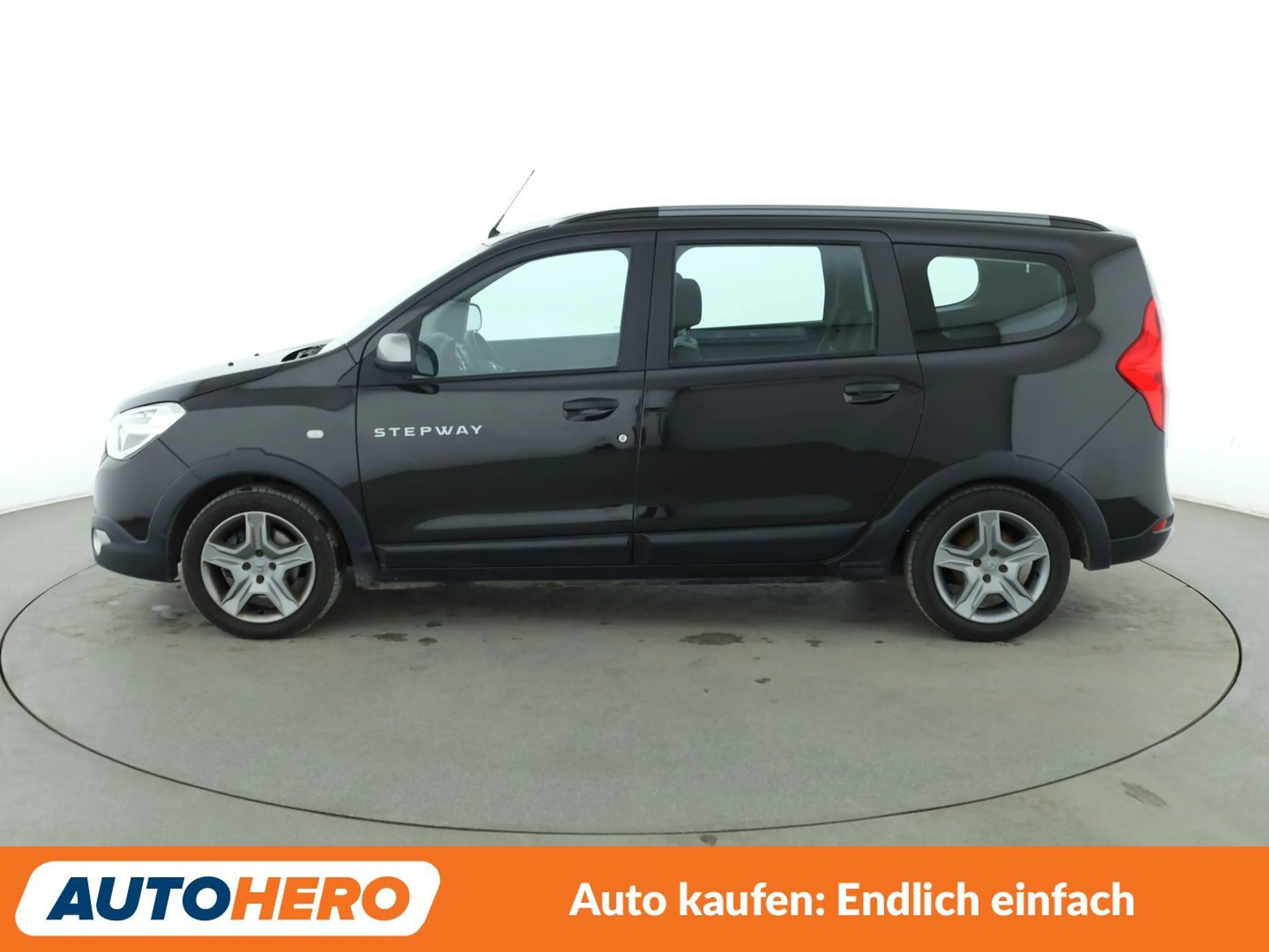 Dacia Lodgy 1.3 TCe Stepway *NAVI*TEMPO*PDC*SHZ*KLIMA* — photo 3