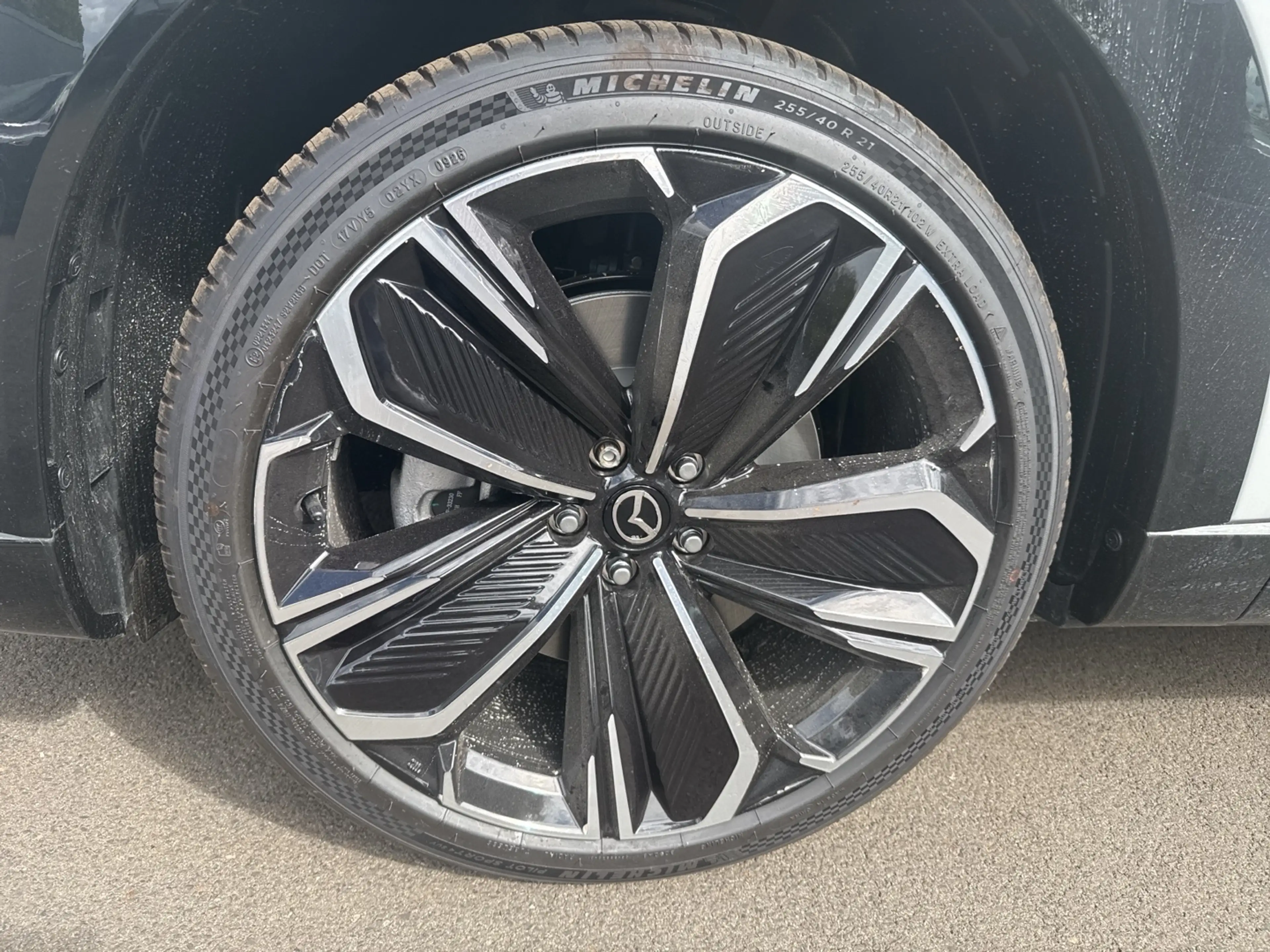 Mazda CX-6e Takumi 21 Zoll Metallic 258 **SOFORT** — photo 7