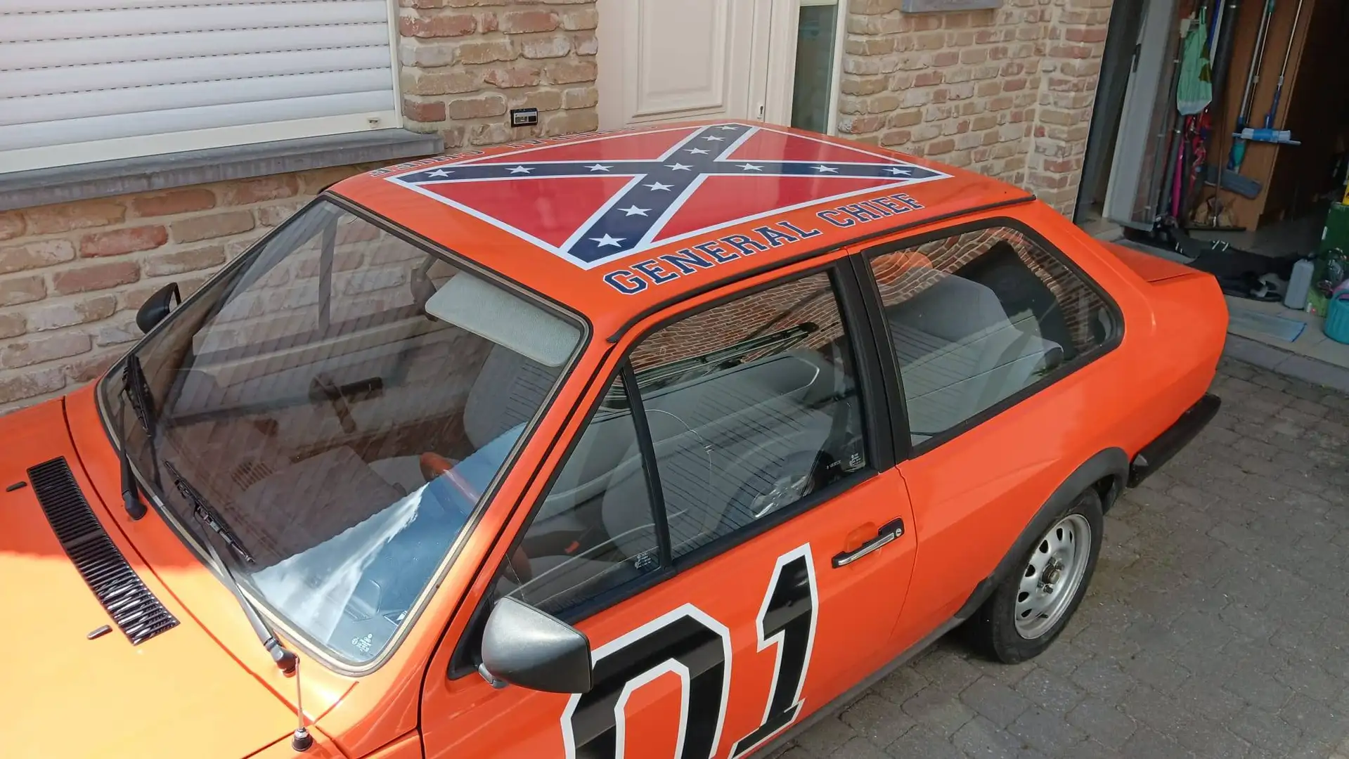 Oldtimer Volkswagen Polo Classic Orange - 2