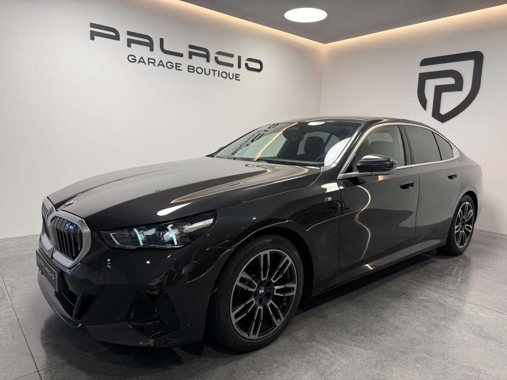 BMW 520 520dA xDrive M Sport - foto 1