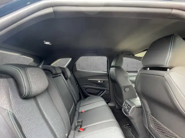 Peugeot 3008 view 14