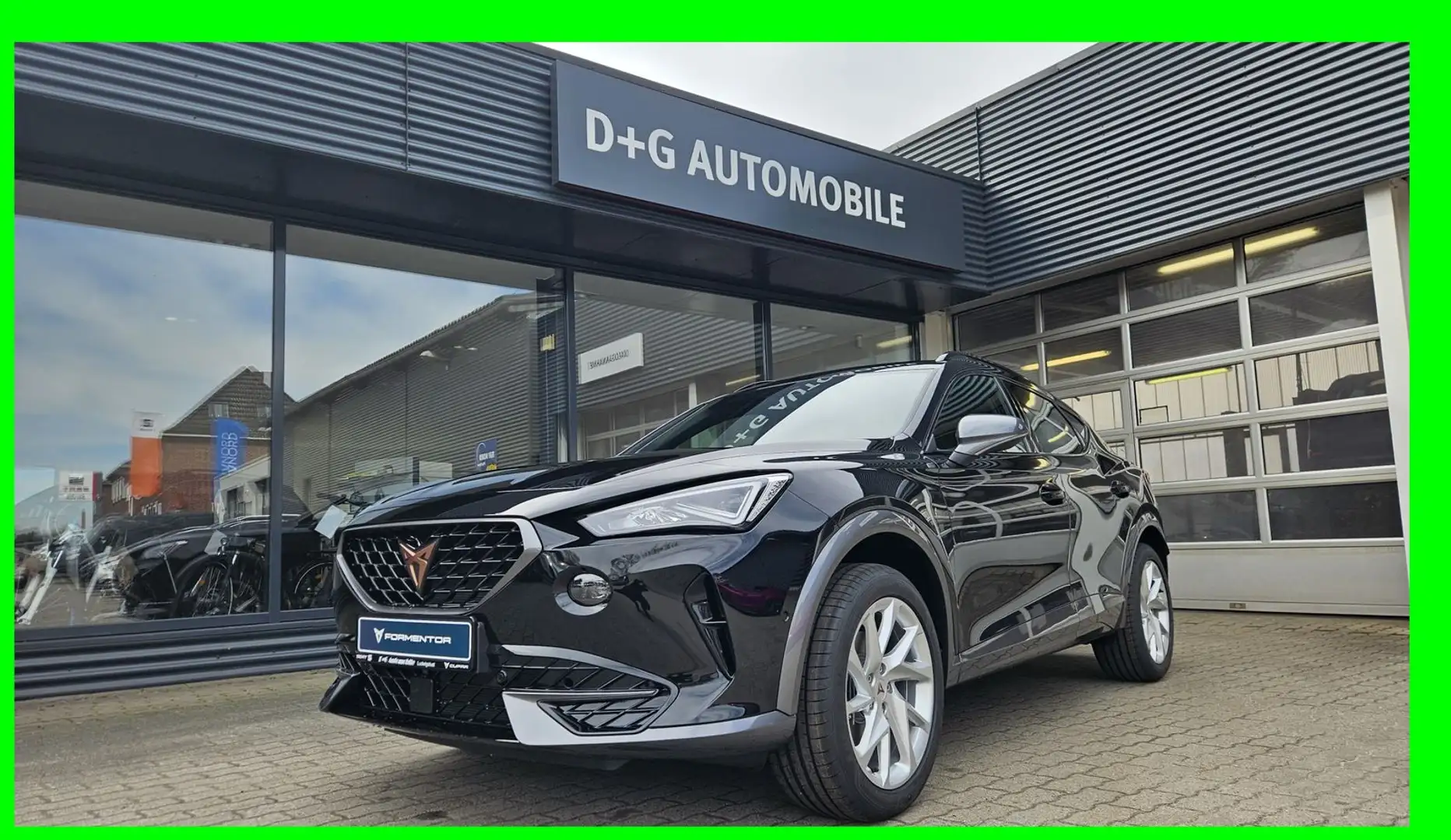 CUPRA Formentor 1,5 TSI 150PS DSG NAVI+AHK+SH+ACC+++ crna - 1