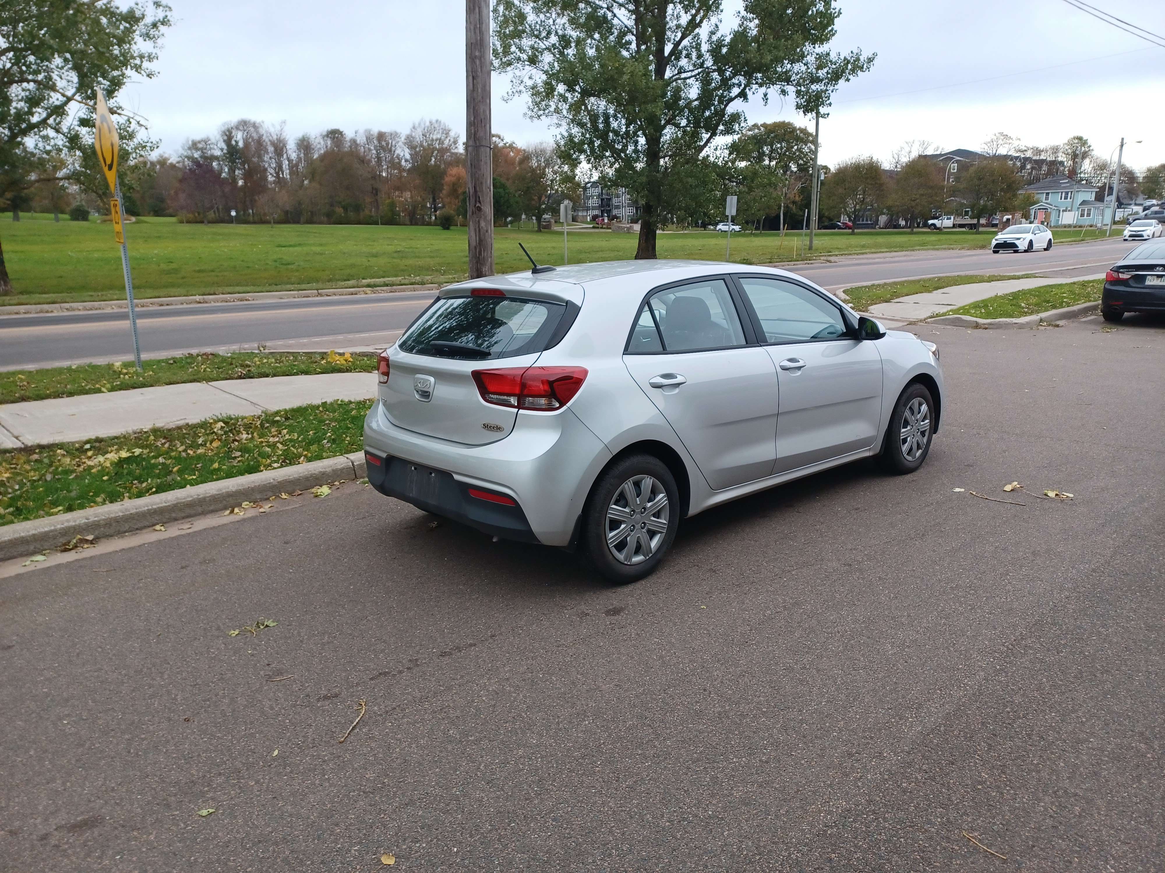 2023 Kia Rio Hatchback 5-Door