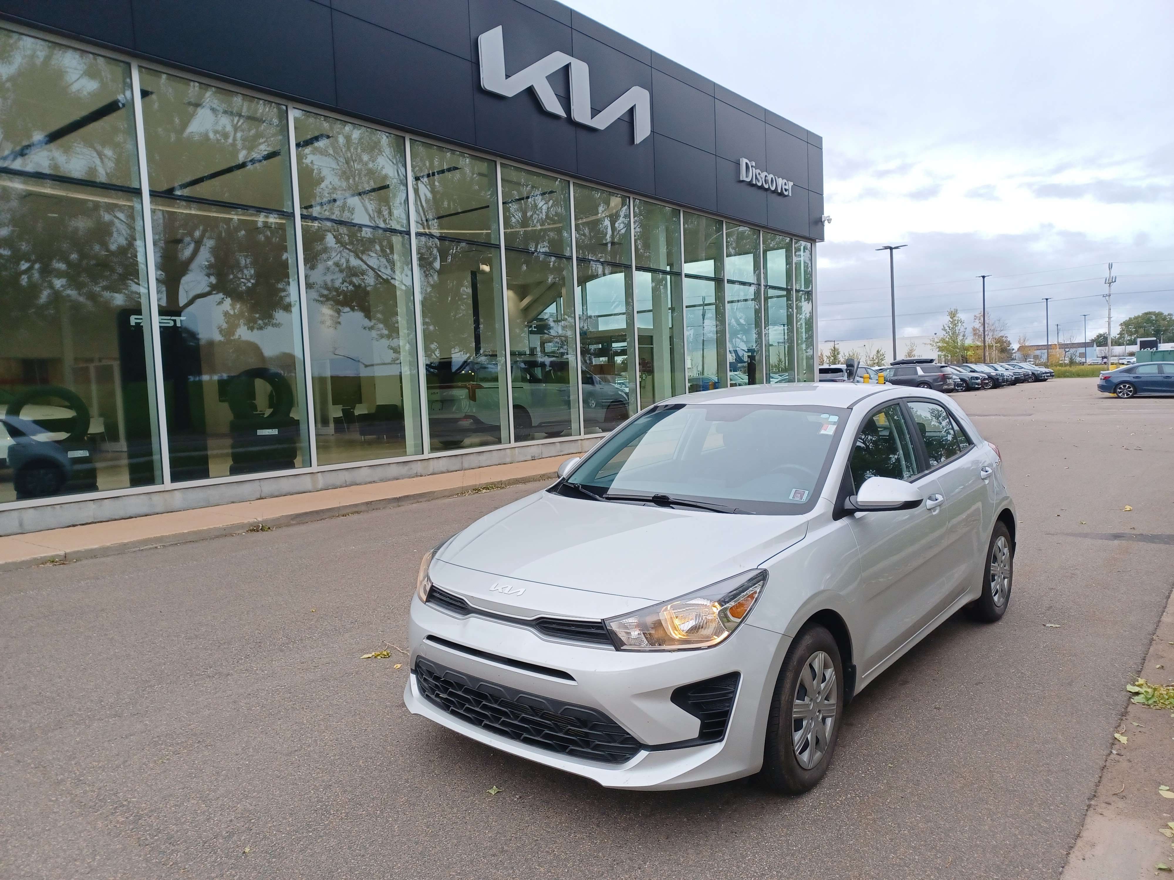 2023 Kia Rio Hatchback 5-Door