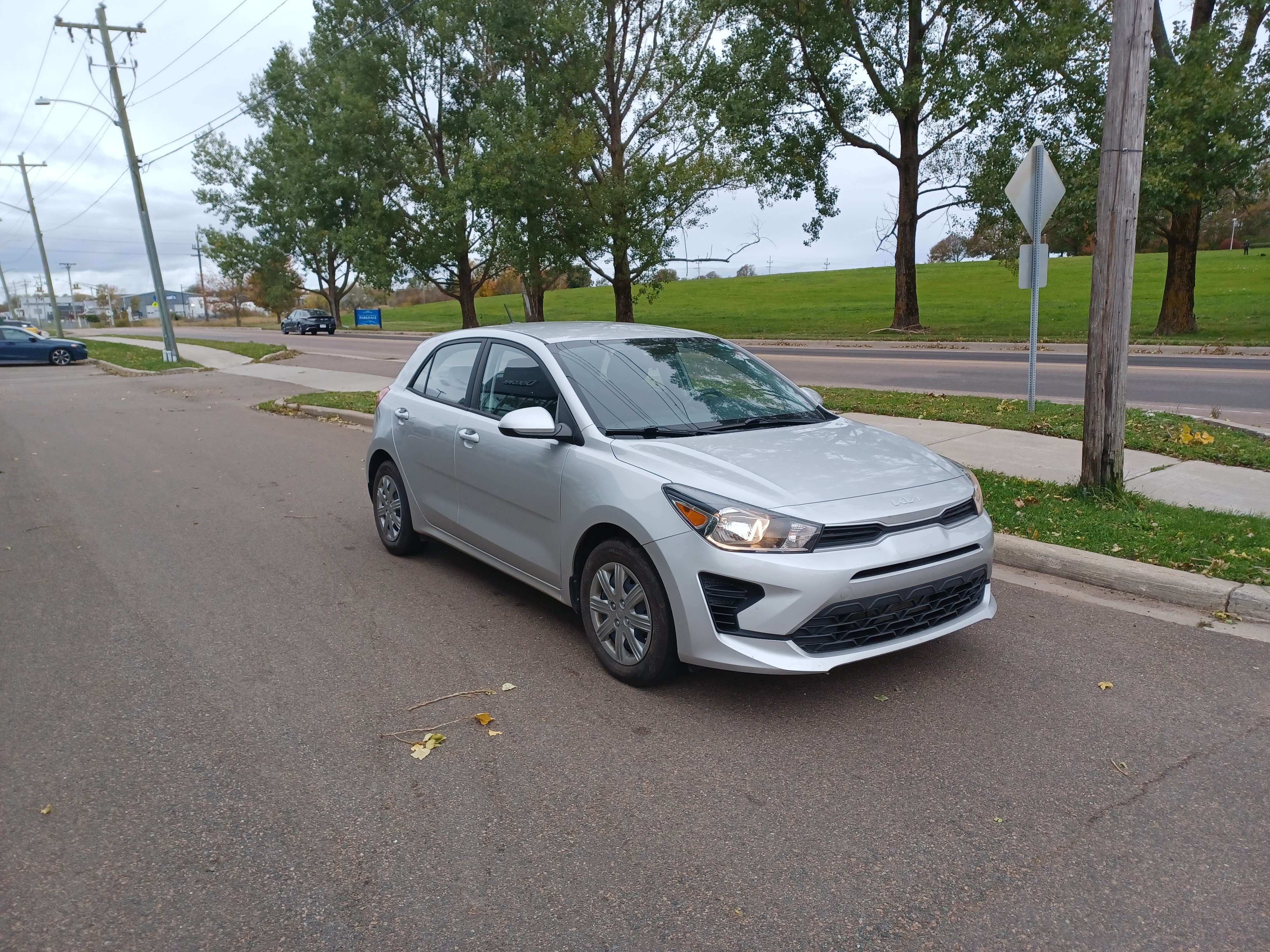 2023 Kia Rio Hatchback 5-Door