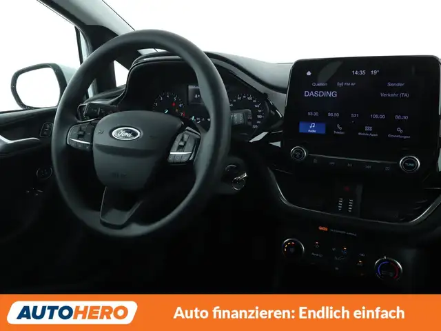 Ford Fiesta view 13