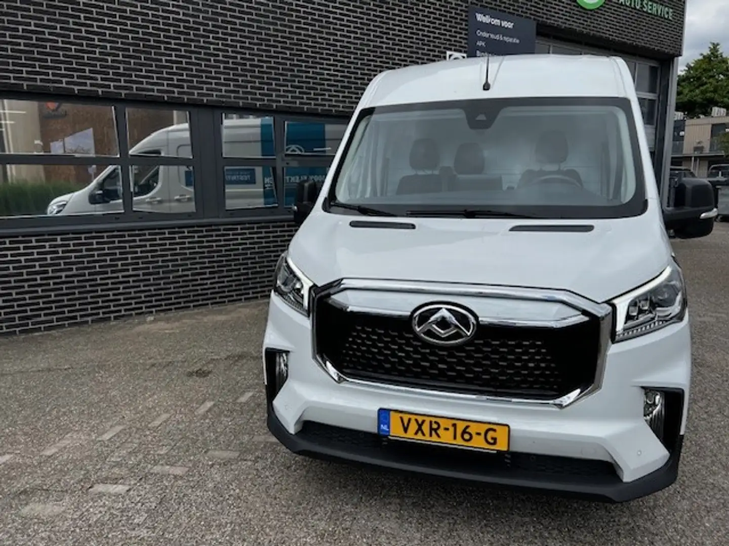 Maxus eDeliver 9 L3H2 89 kWh Wit - 2