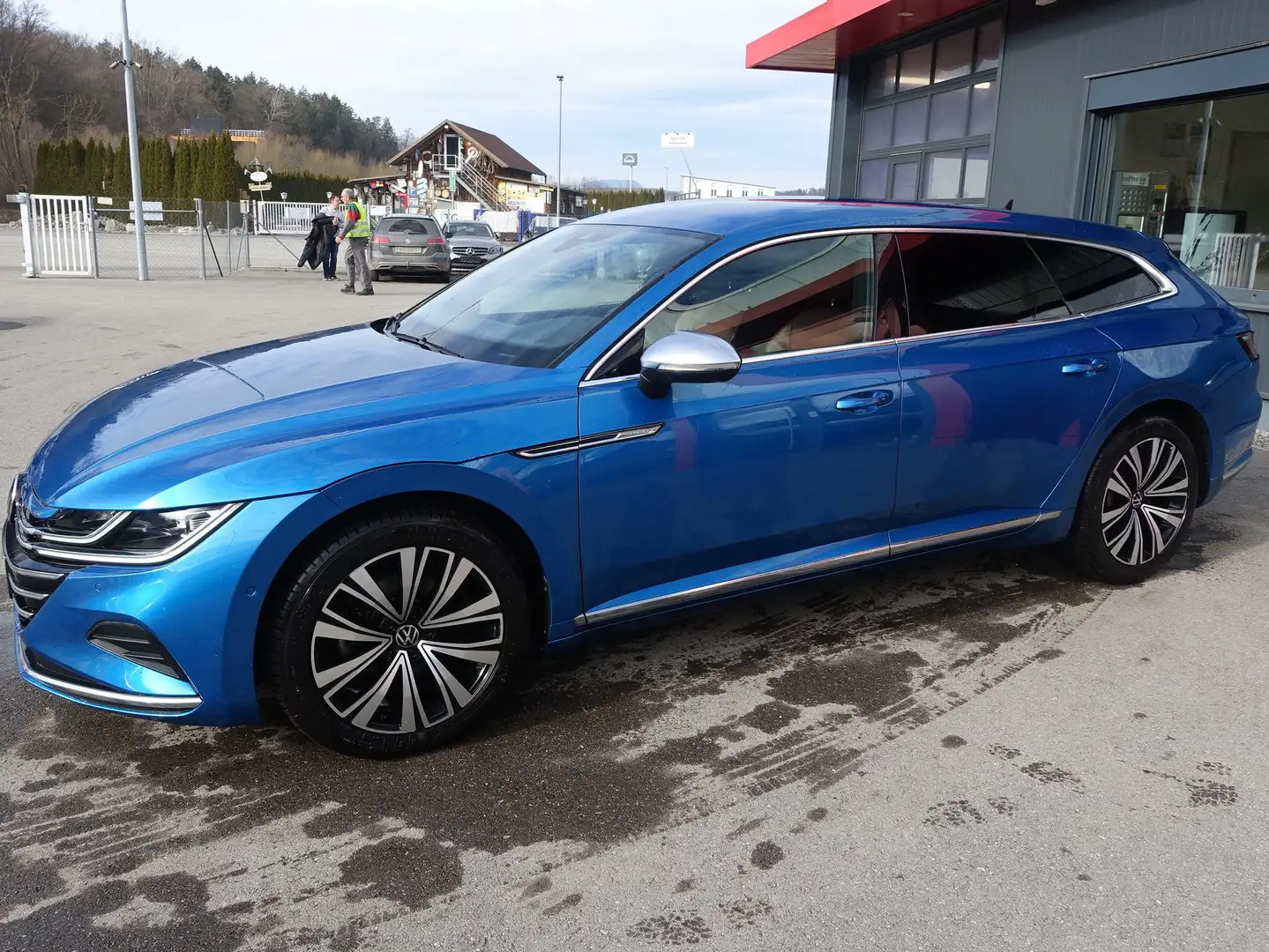 Volkswagen Arteon DSG eHybrid *MATRIX*NAVI*LEDER*360°* Blau - 2
