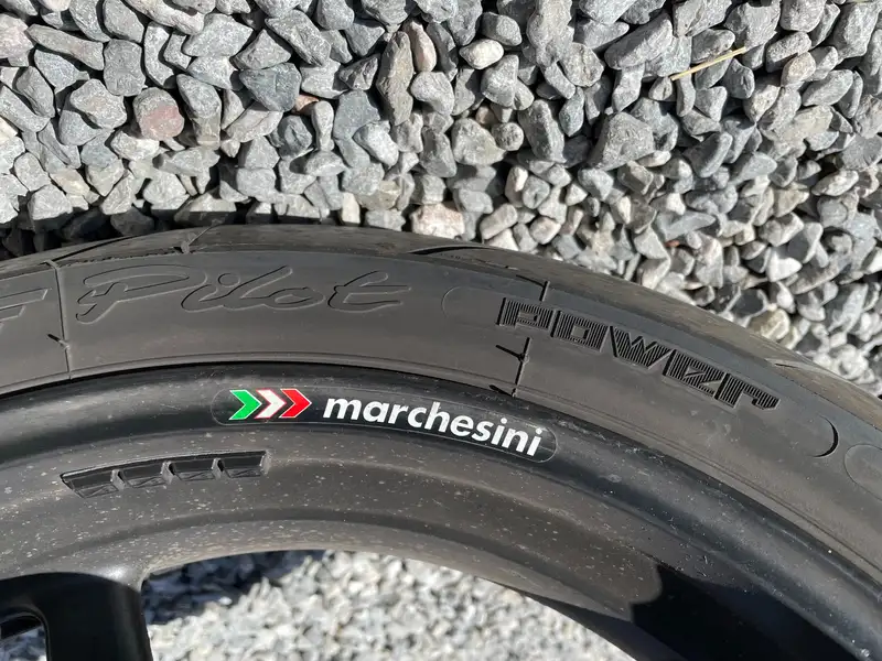 KTM 690 Duke - foto 7