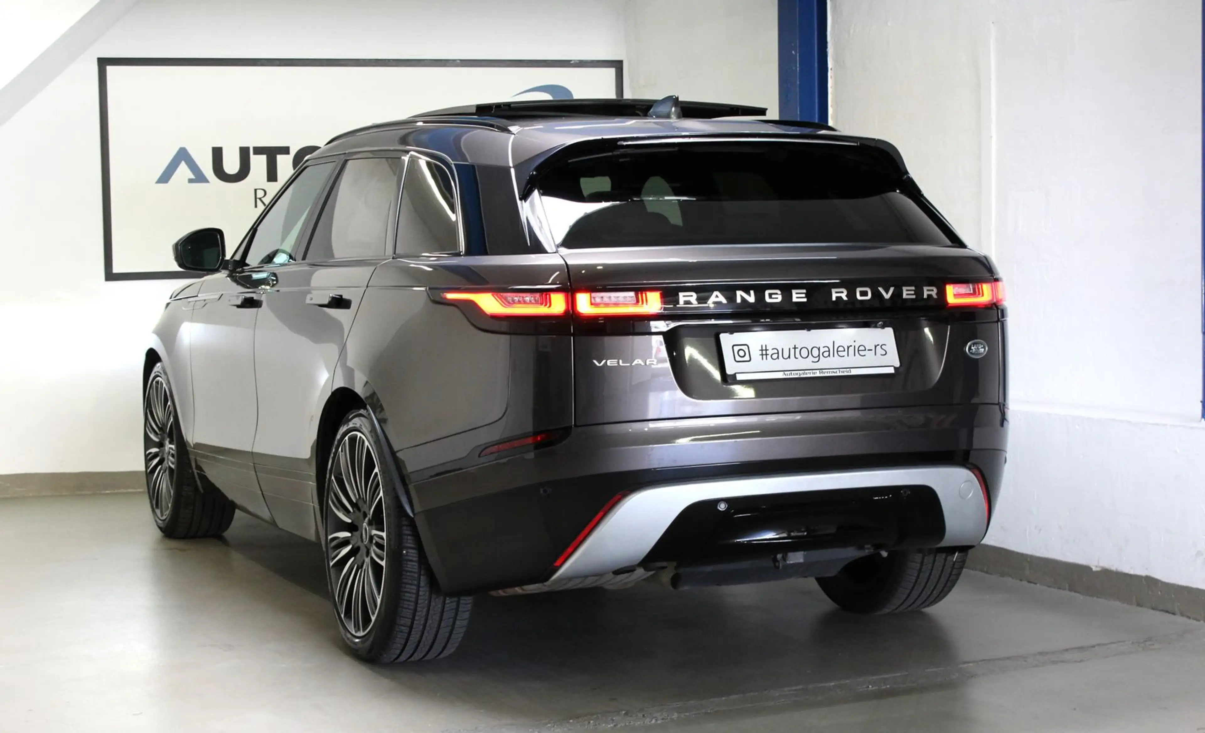 Land Rover Range Rover Velar D200 R-Dynamic SE*AURIC EDIT.*