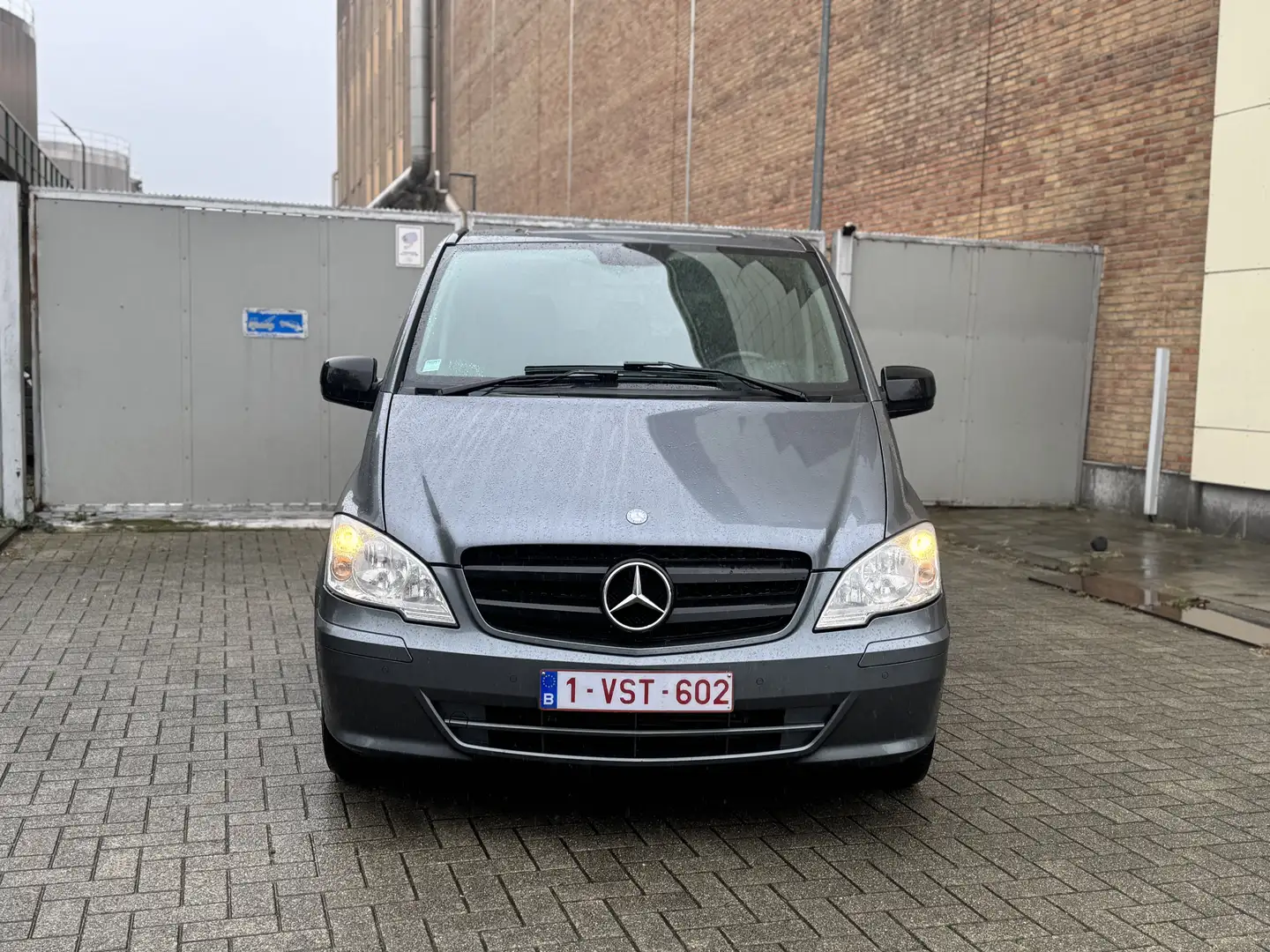 Mercedes-Benz Viano Vito V6 dubbel cabine 1ste eigenaar - 2