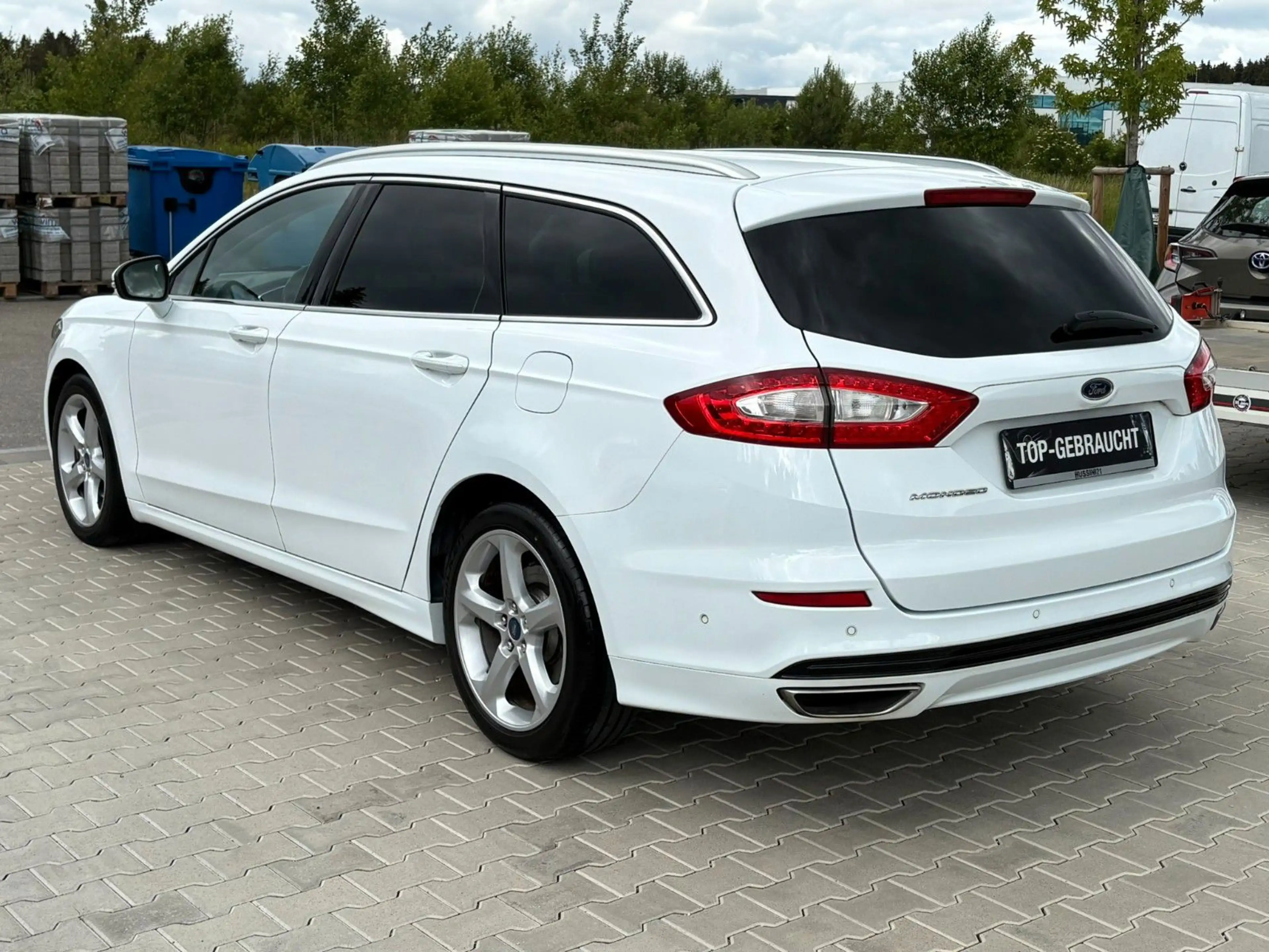 Ford Mondeo Turnier 2.0 TDCi Aut. Titanium / LED / 18 — photo 8
