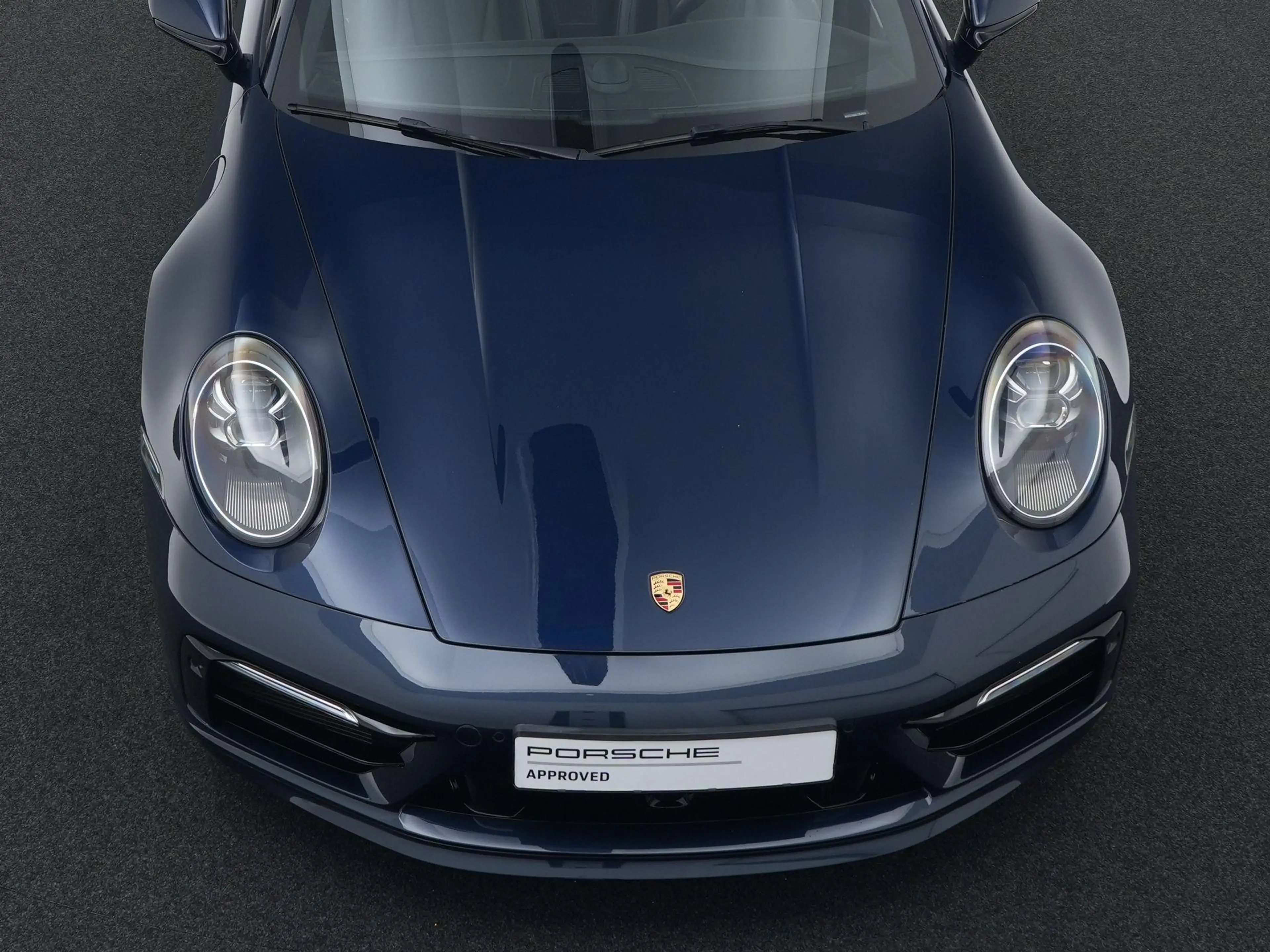 Porsche 992 Carrera 4S Cabriolet — photo 11