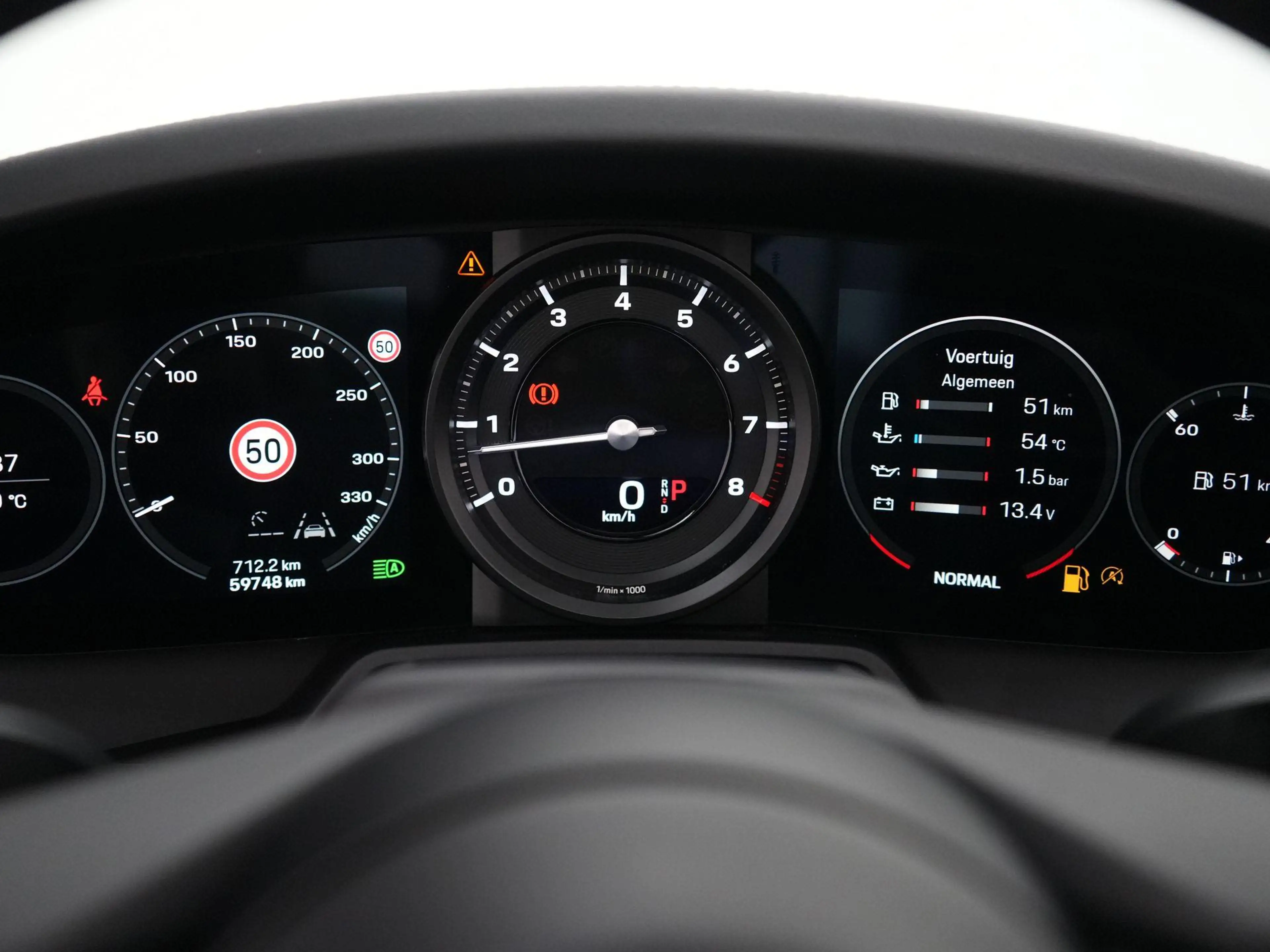 Porsche 992 Carrera 4S Cabriolet — photo 6