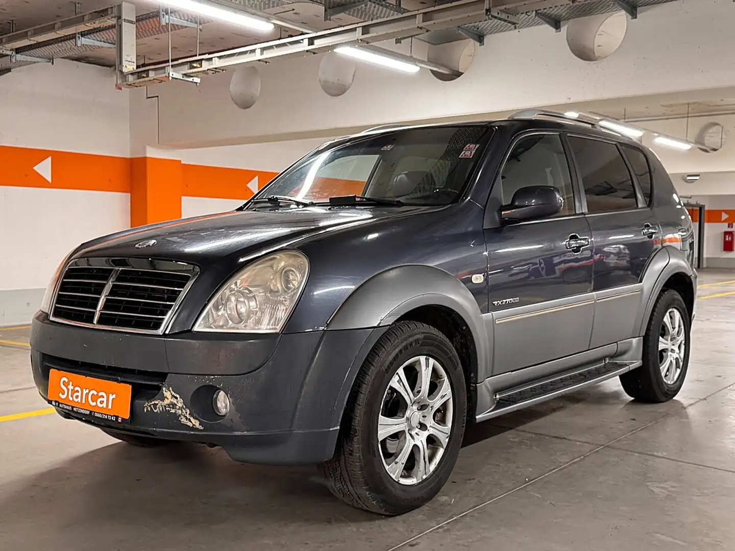 KGM Rexton II 2,7 Xdi Premium Aut.*KLIMA* Grau - 1