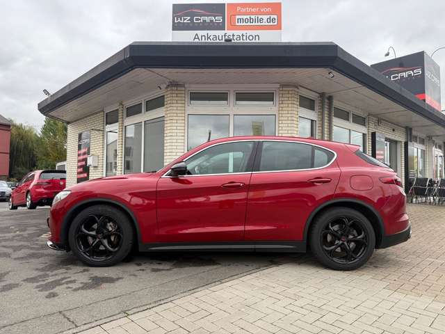Alfa Romeo Stelvio Super Q4 NAVI KLIMA KAMERA XENON
