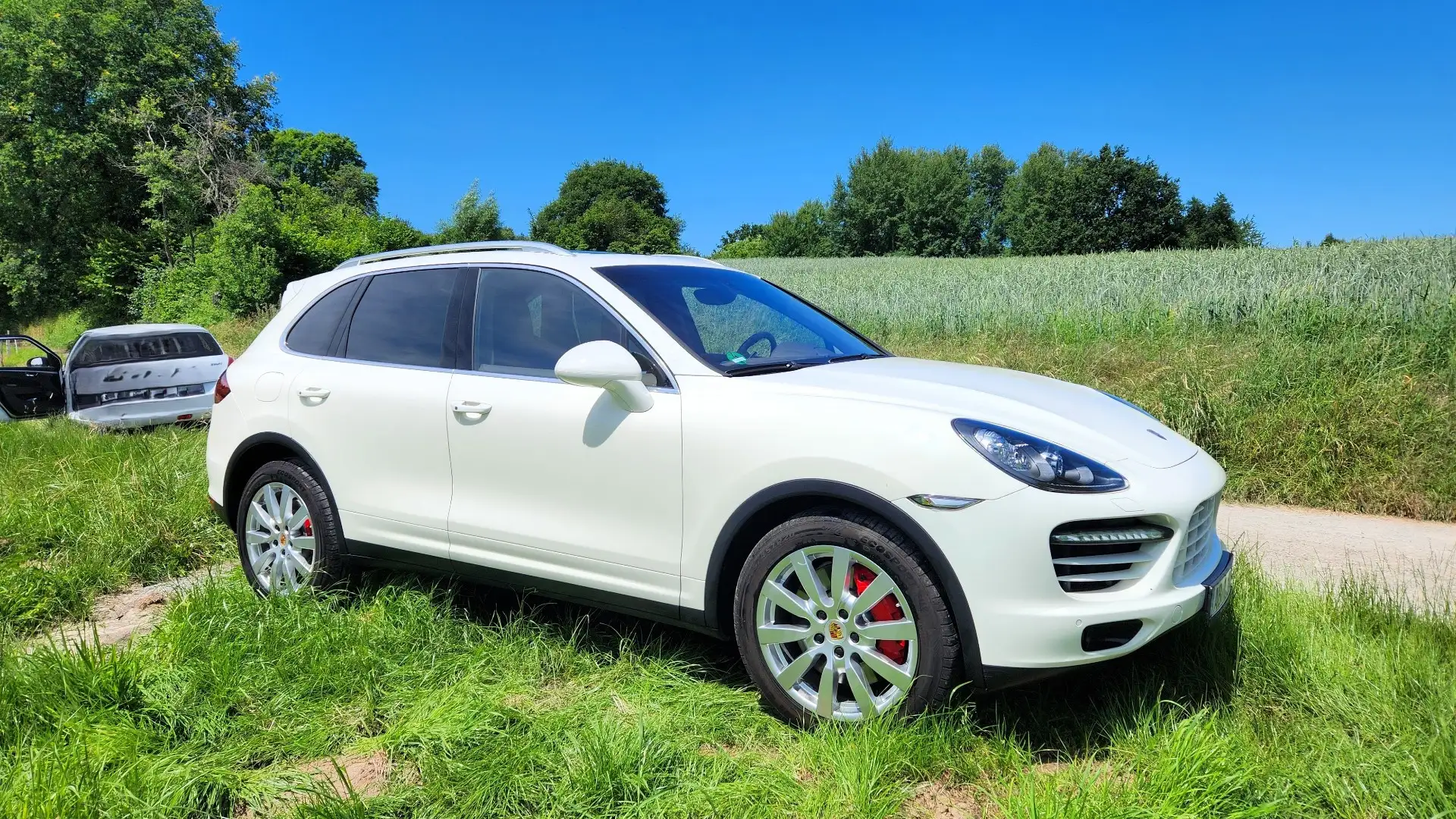 Porsche Cayenne Turbo Weiß - 1