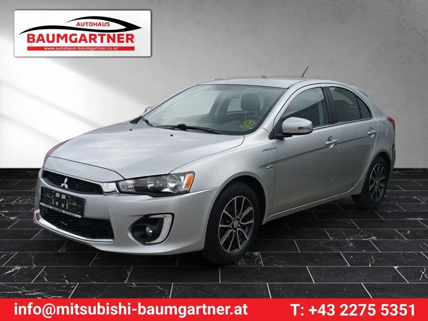 Mitsubishi Lancer Lancer Invite Silber - 1